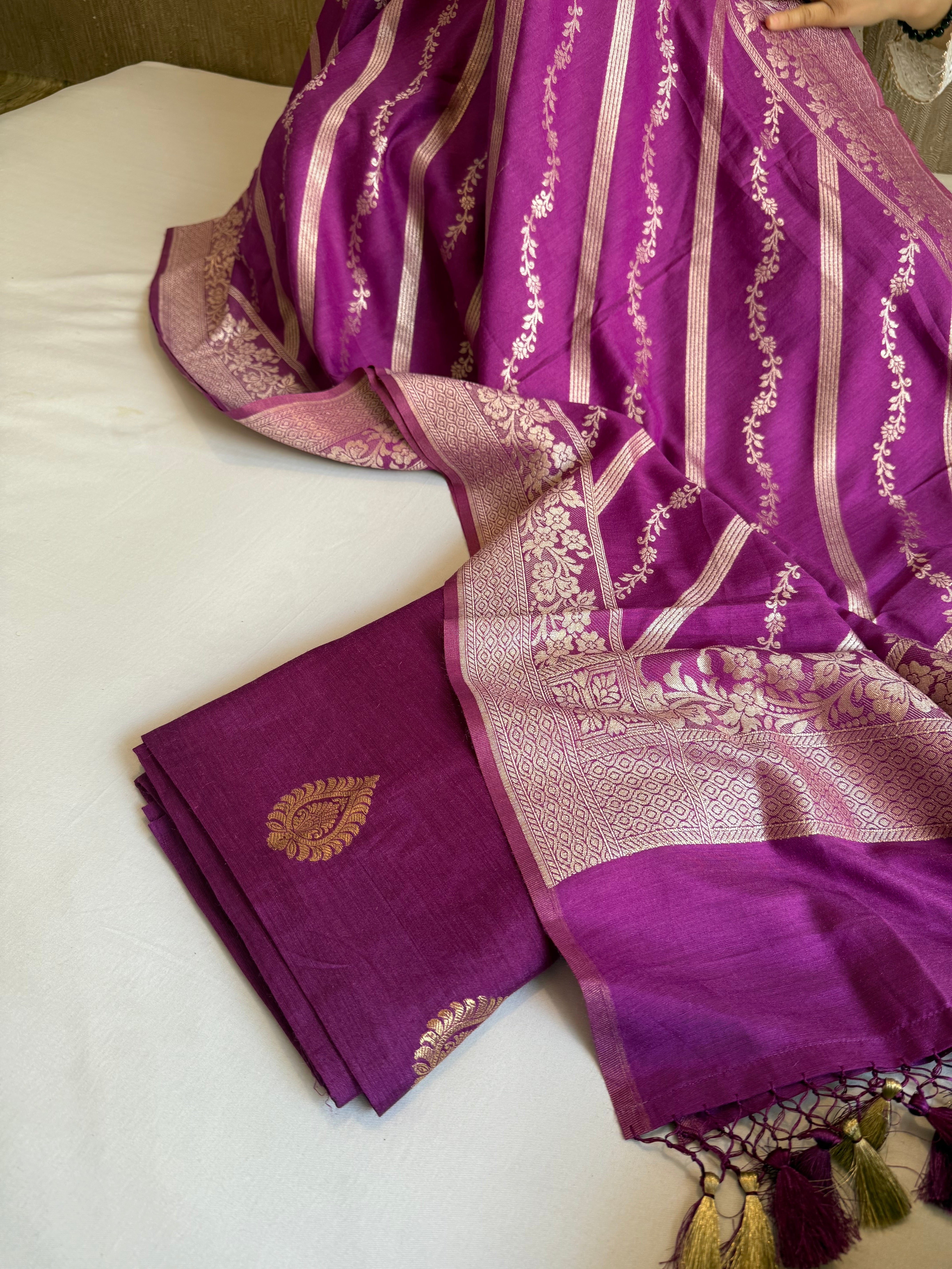 Moonga silk wine kadhwa buti suit set