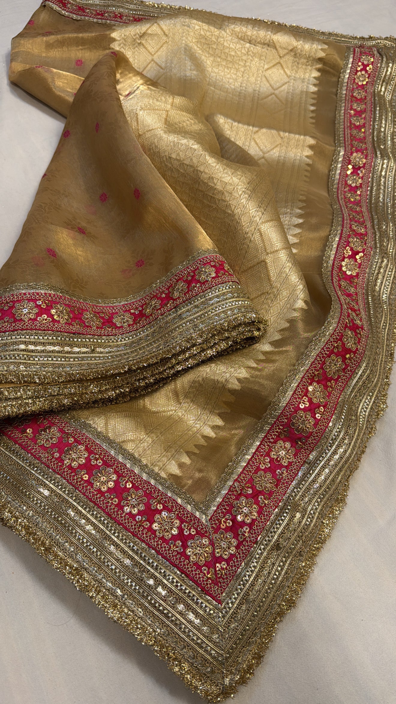 Golden tissue tanchoi maharani tissue silk kadhwa weaving saree