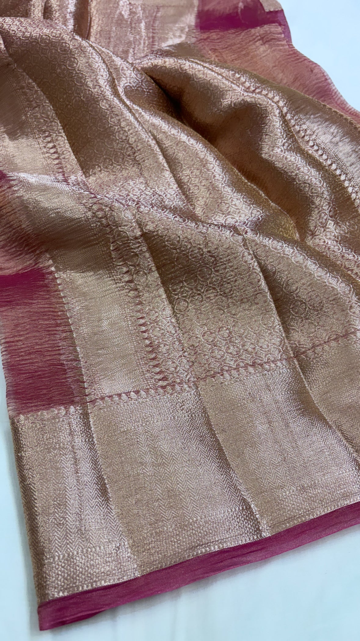 Pure banarasi cherry pink crushed tissue silk handwoven kadhwa saree with intricate border and kadhwa blouse