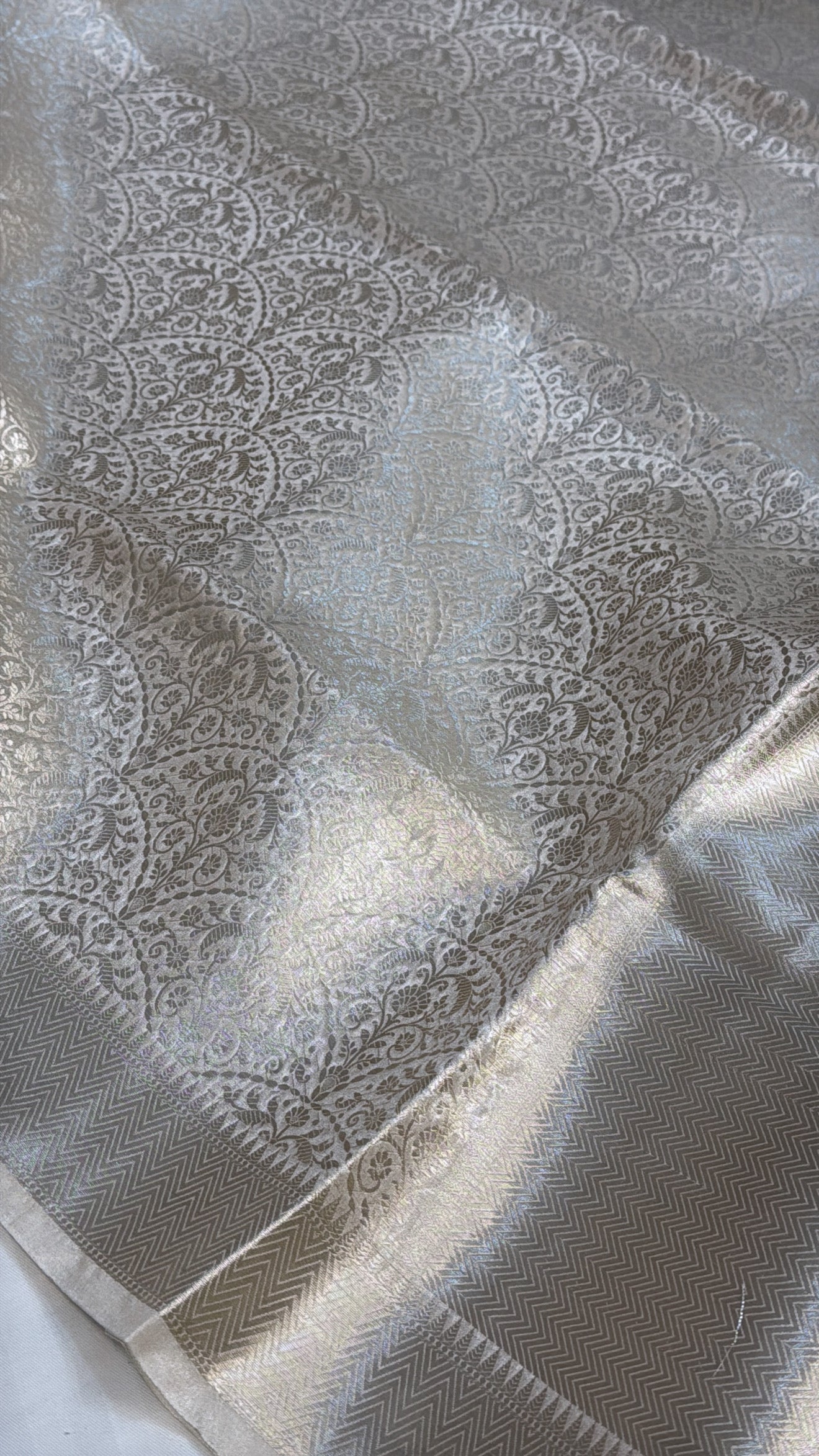 Liquid gold water zari tissue brocade kadhwa saree