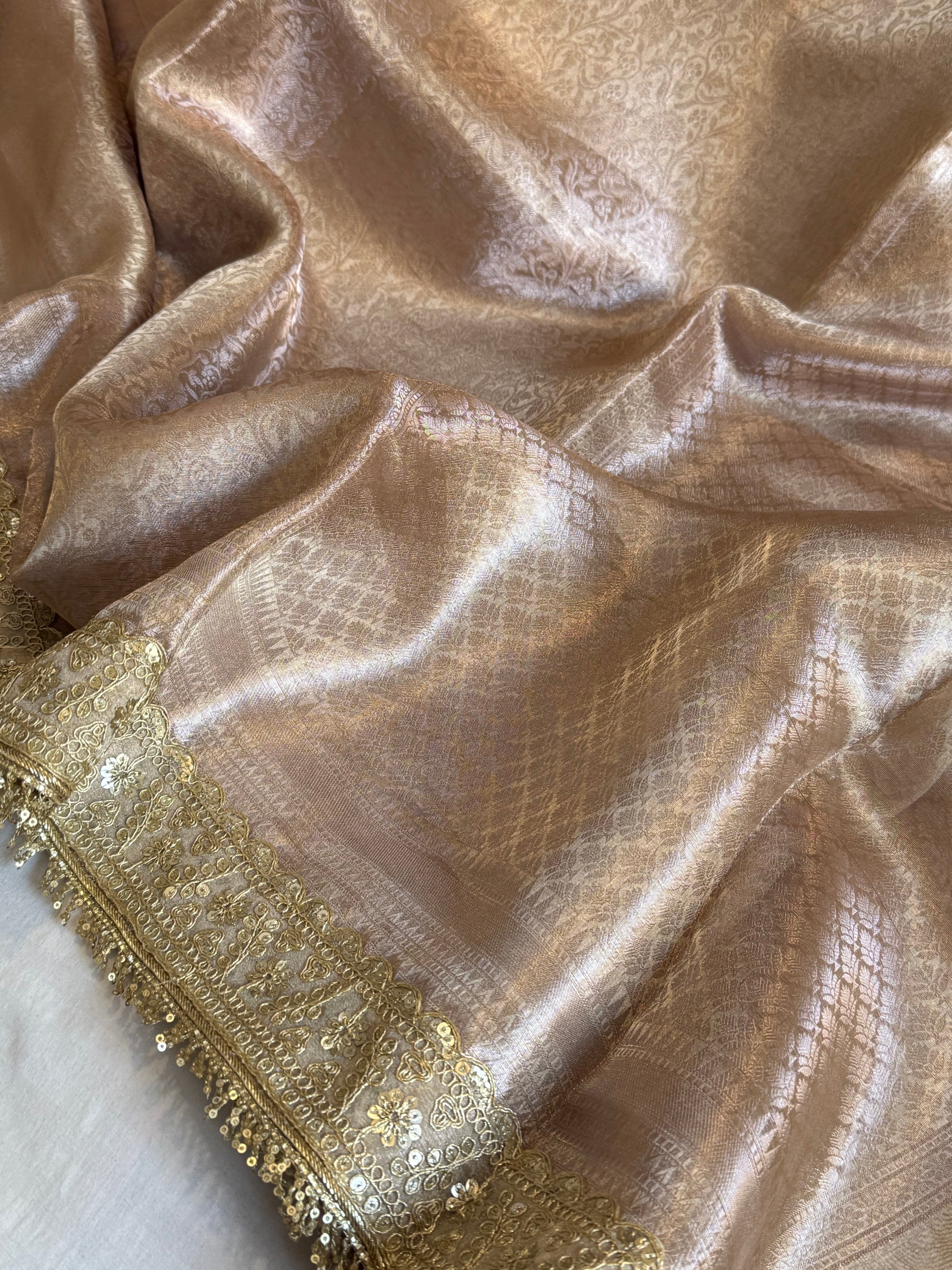 Kanjivaram brocade molten gold tissue silk brocade kadhwa banarasi saree