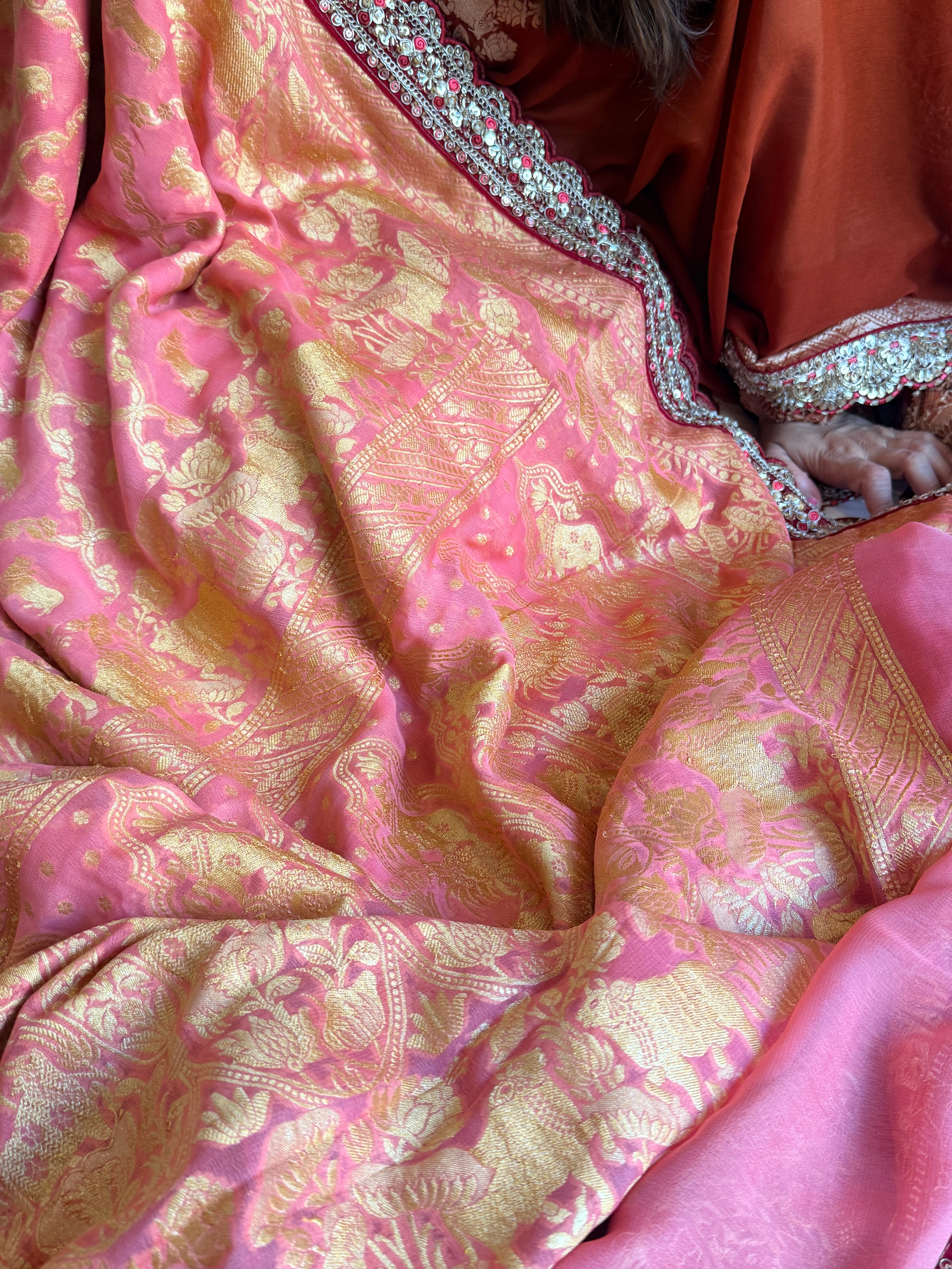Peachy pink shikargah kadhwa border chiffon gorgette banarasi saree