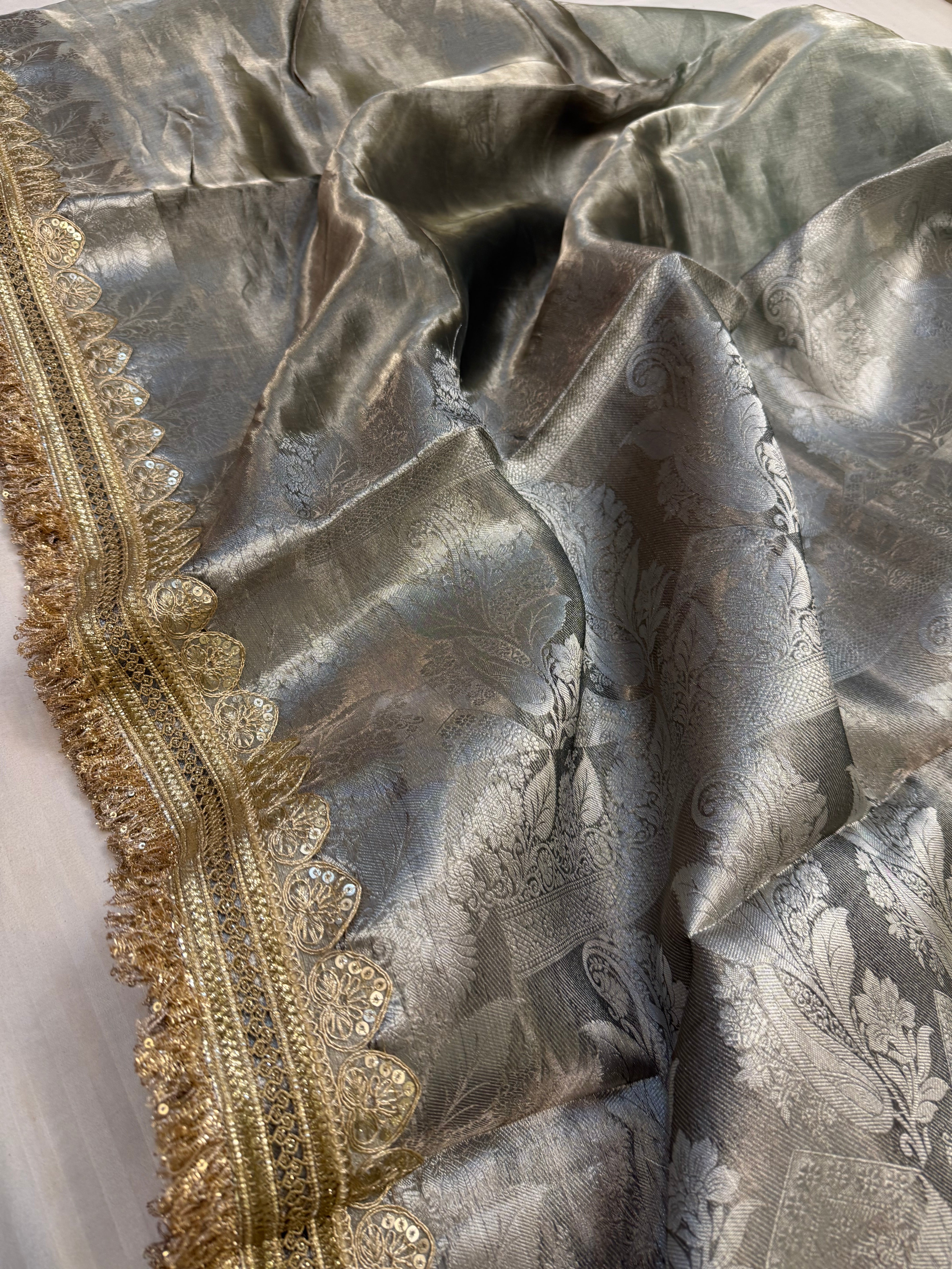 Maharani rang birangi tissue silk shaded kadhwa saree