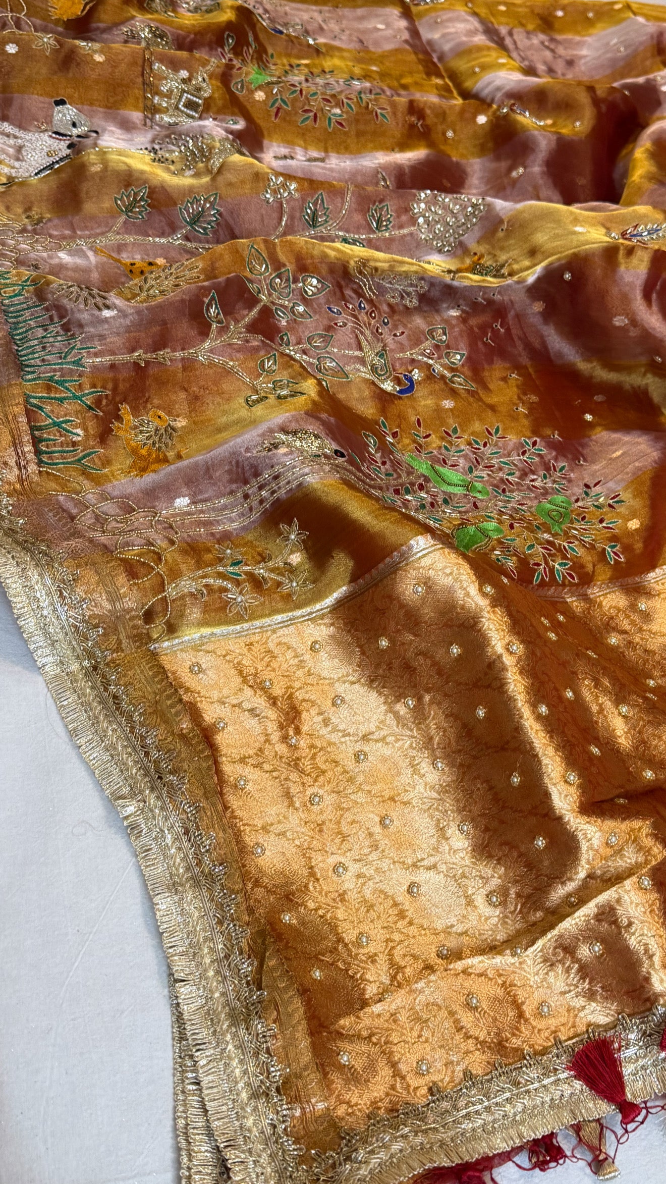 Hathi , ghoda aur palki wali saree - Husn tissue silk hand embroidered saree