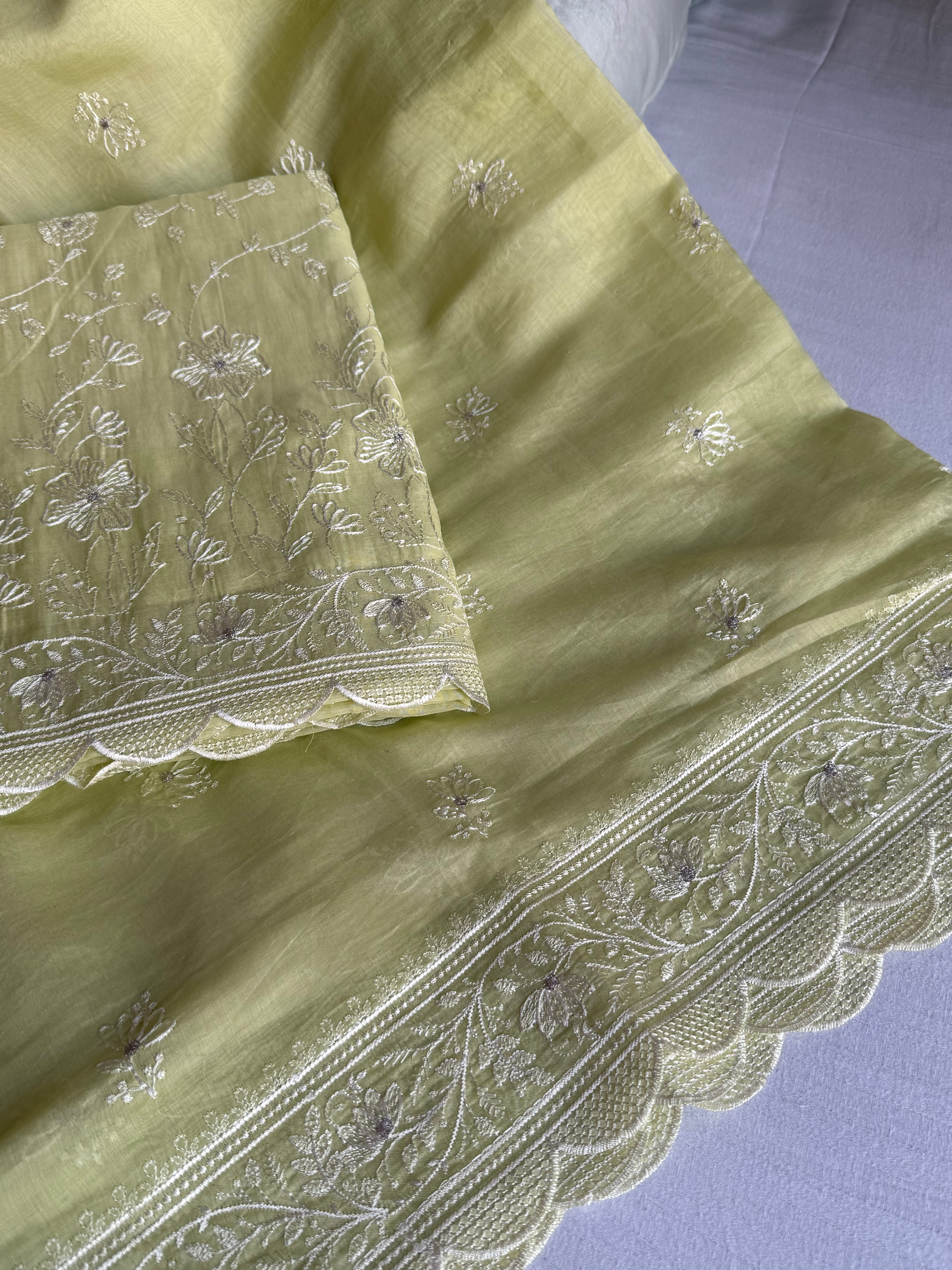 Cotton mulmul banarasi white resham thread hand embroidered kadhwa suit set