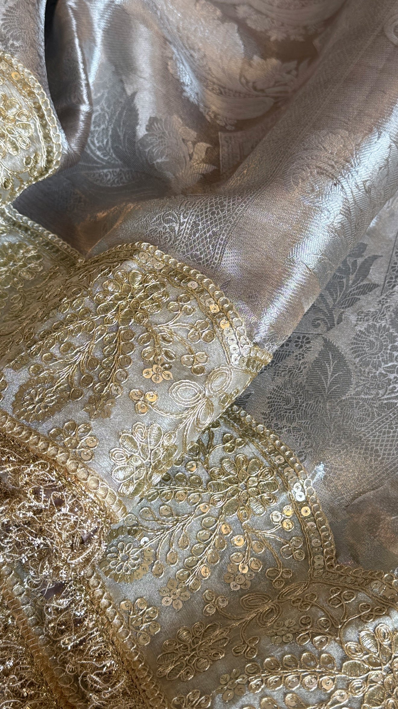 Earthy shades of rang birangi maharani tissue silk kadhwa saree