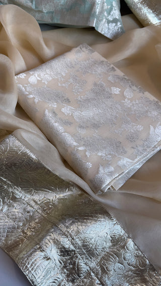 Dusty beige cotton handloom kadhwa jungla silver zari kurta paired with kora silk gotapatti duppata set