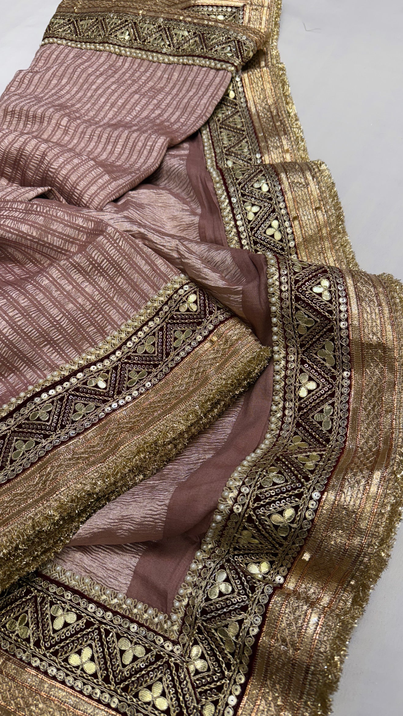 Moonga crushed tissue dusty mouve saree