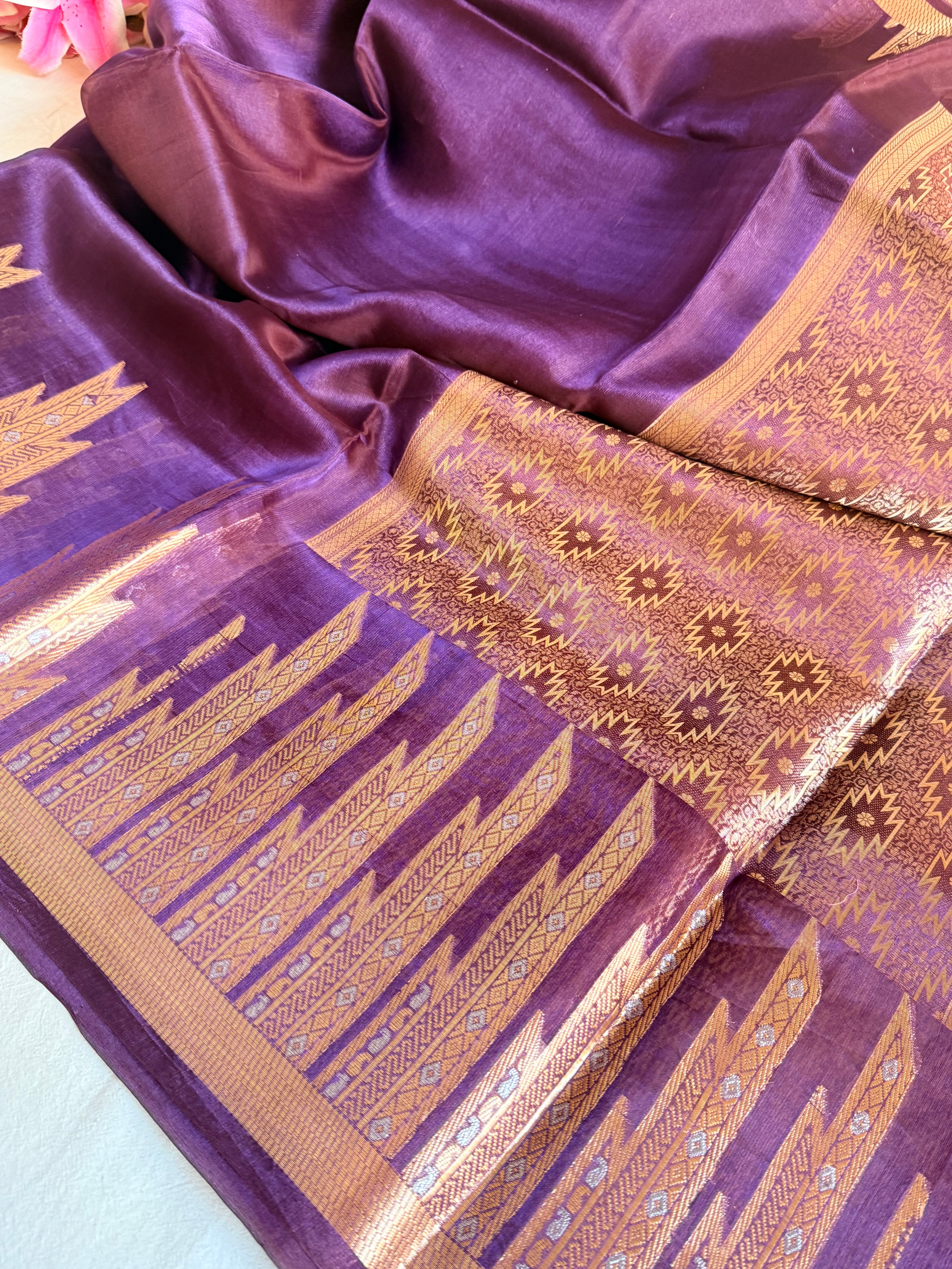 Below 10k - Temple border tissue silk dhup chao effect kadhwa saree