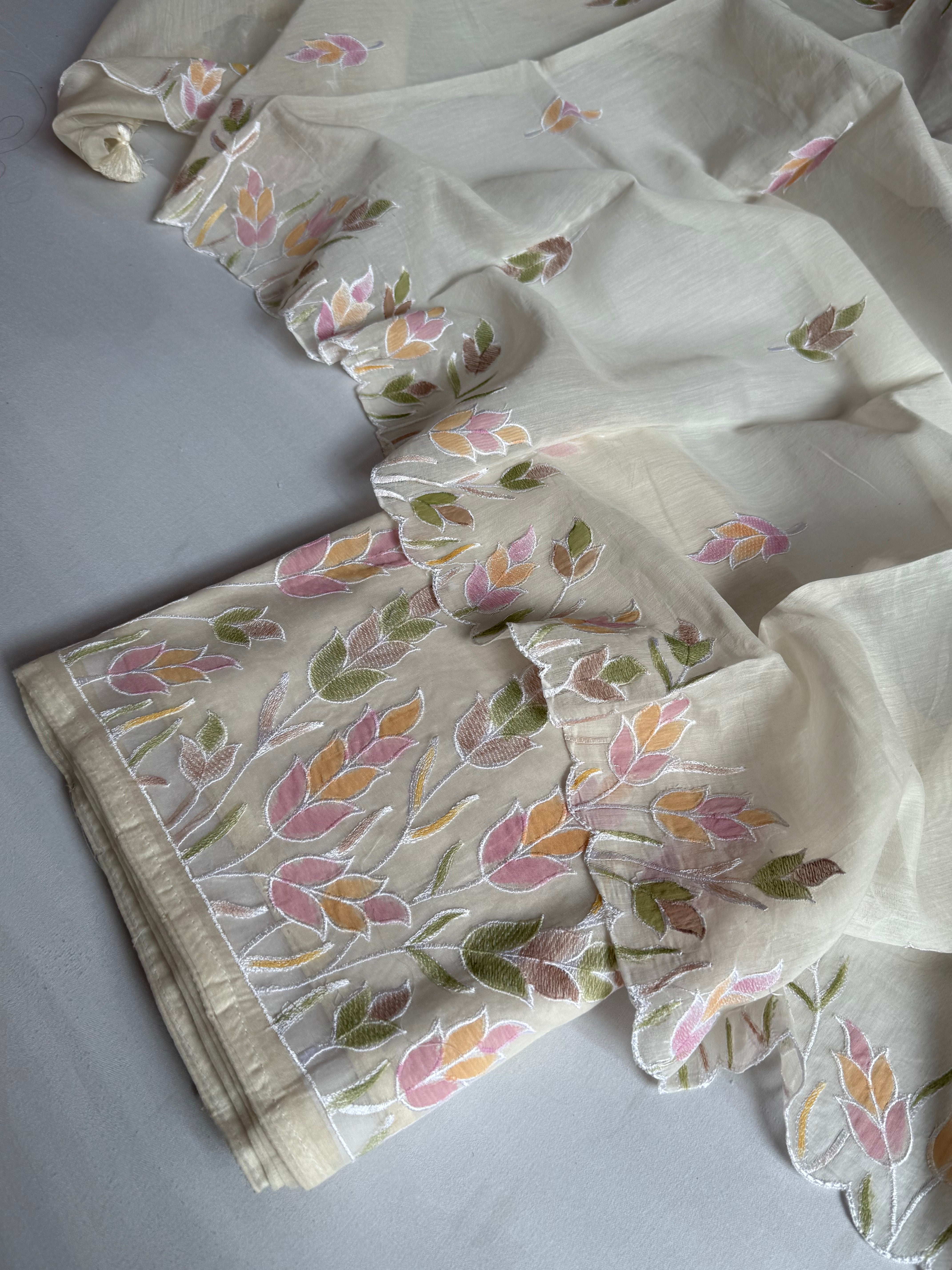 White mul banarasi cotton brush dyed appliqué work suit set