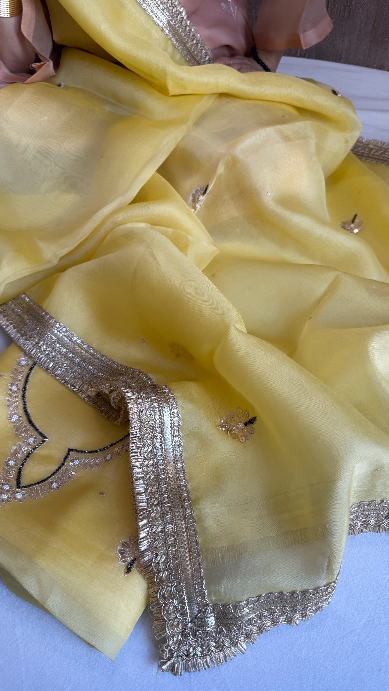 Aari and tilli hand embroidered butter yellow hand embroidered kadhwa suit set