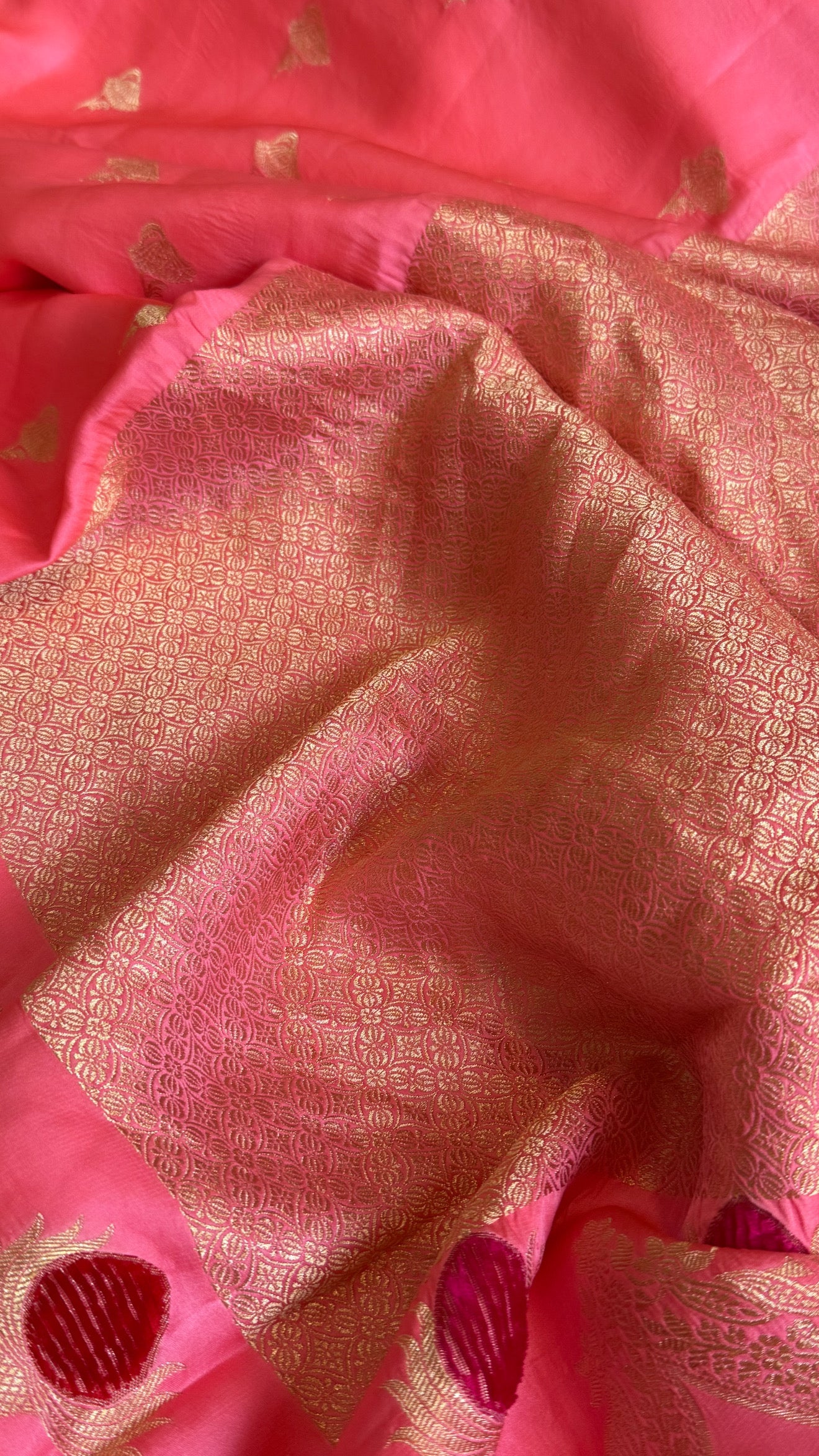 Banarasi peachy pink mashru silk heavy weaving kadhwa velvet hand embroidered saree