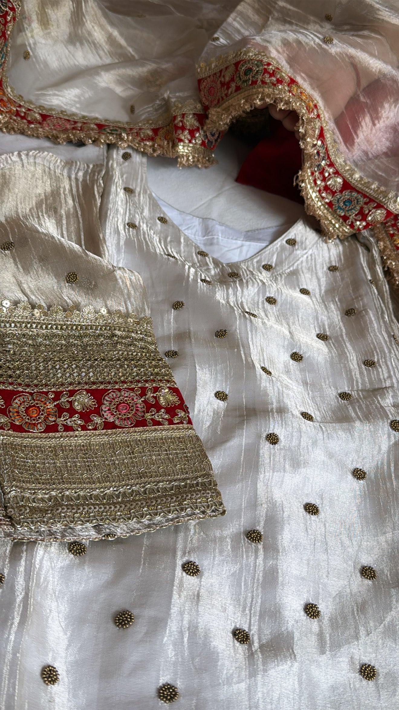 Ivory diamond tissue silk hand embroidered heeramandi suit set