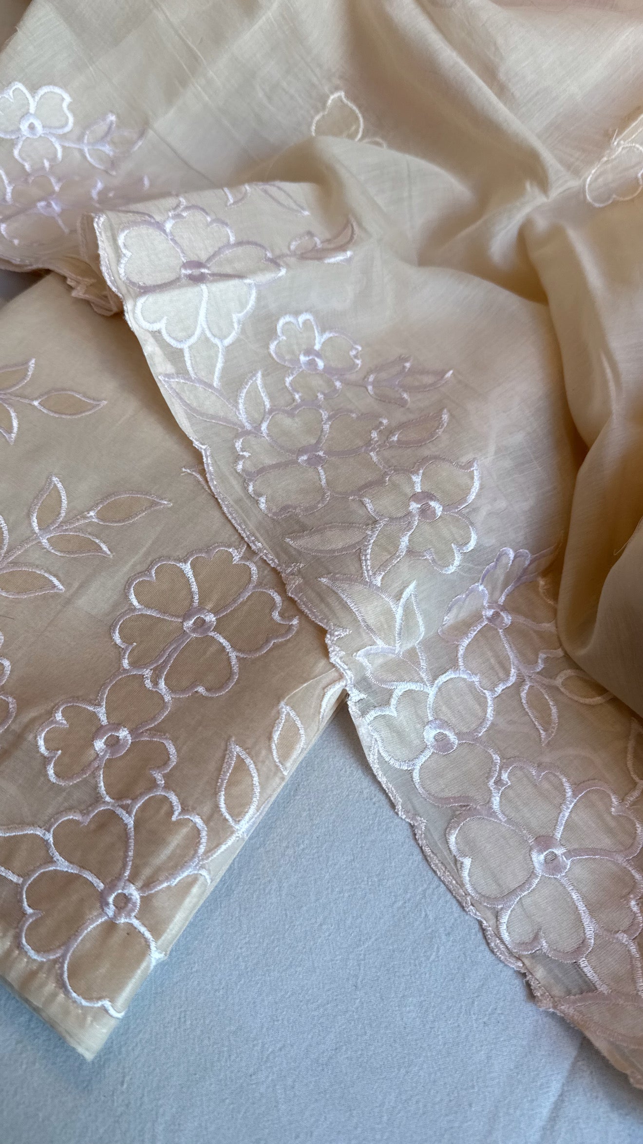 Mul cotton appliqué work suit set