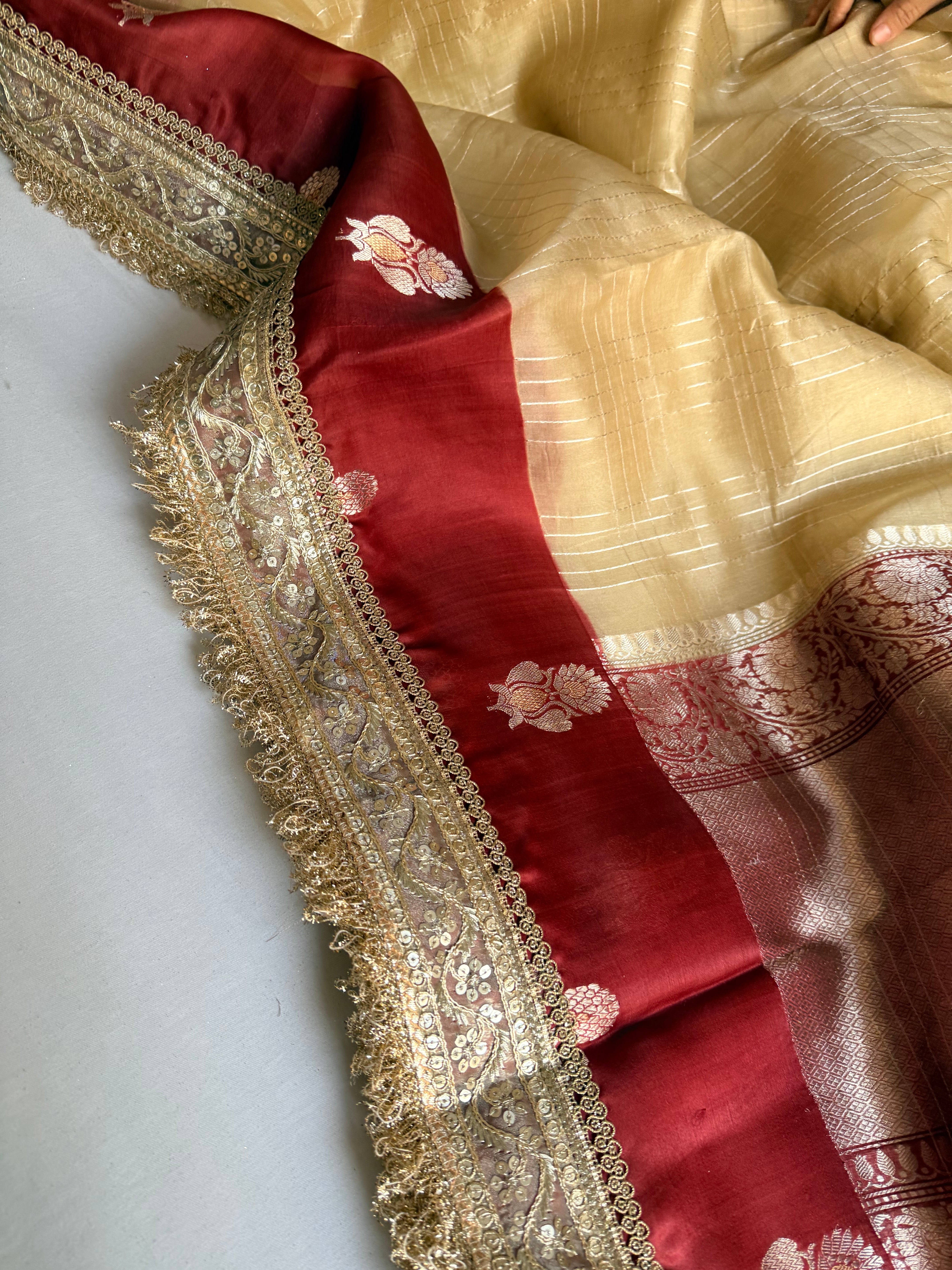 Banarasi leela soft gold-red kora silk kadhwa saree
