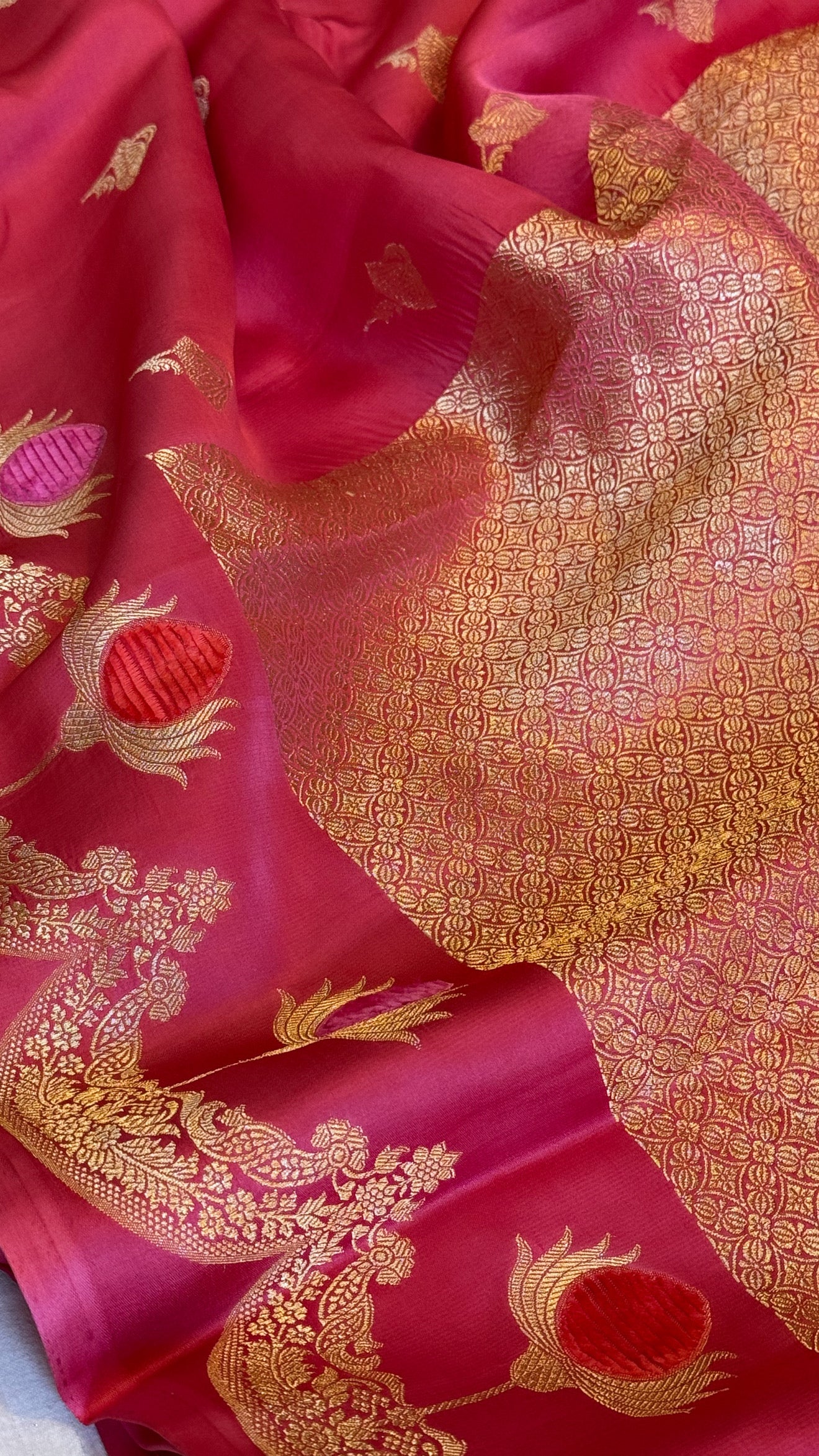 Gajri pink banarasi mashru silk velvet buti kadhwa weaving saree