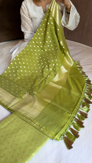 Mehendi green moonga silk kadhwa kohniya duppata suit set