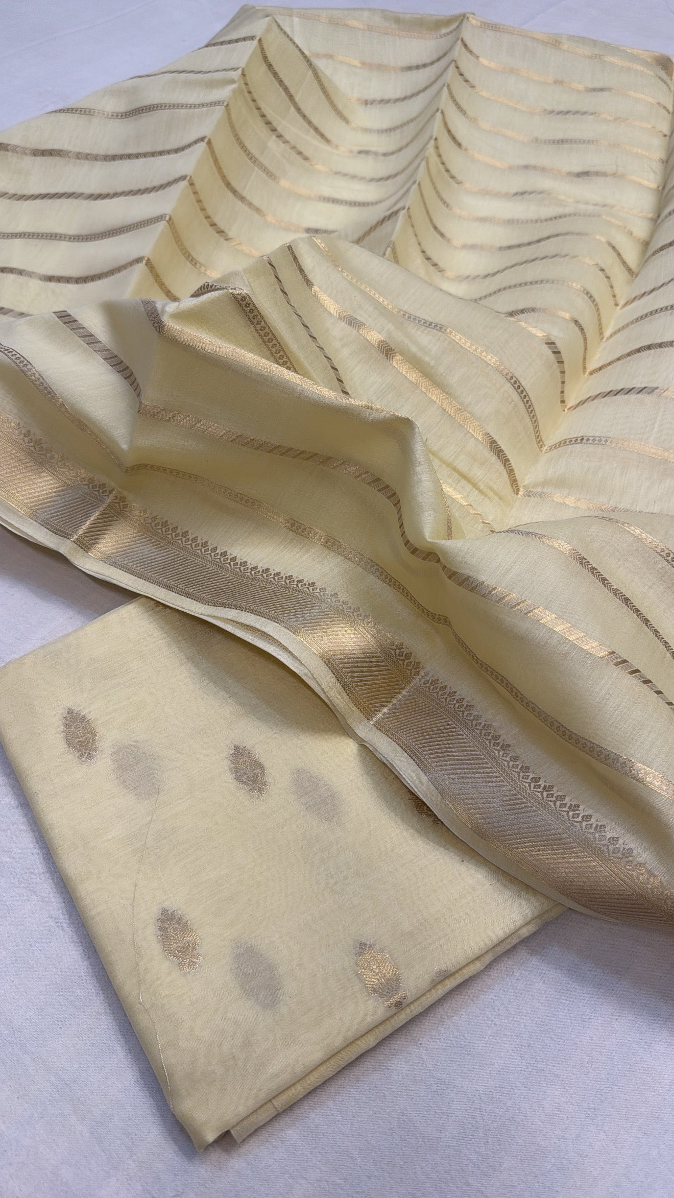 Lime yellow mul banarasi cotton kadhwa buti suit set