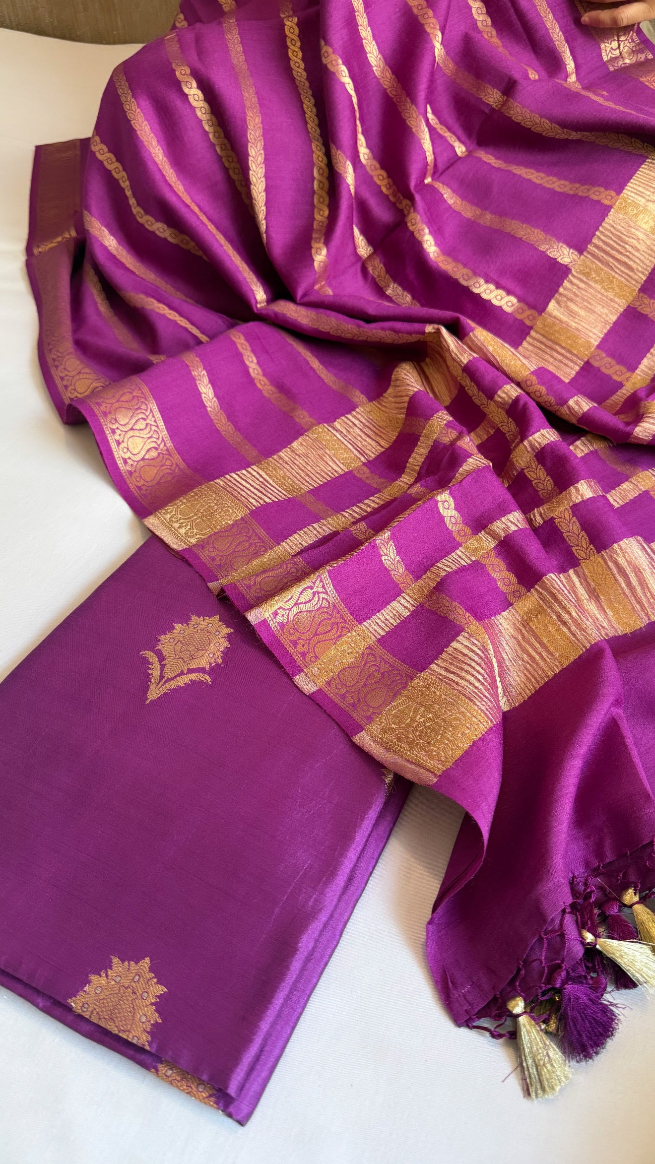 Chiniya silk purple kadhwa buti suit set