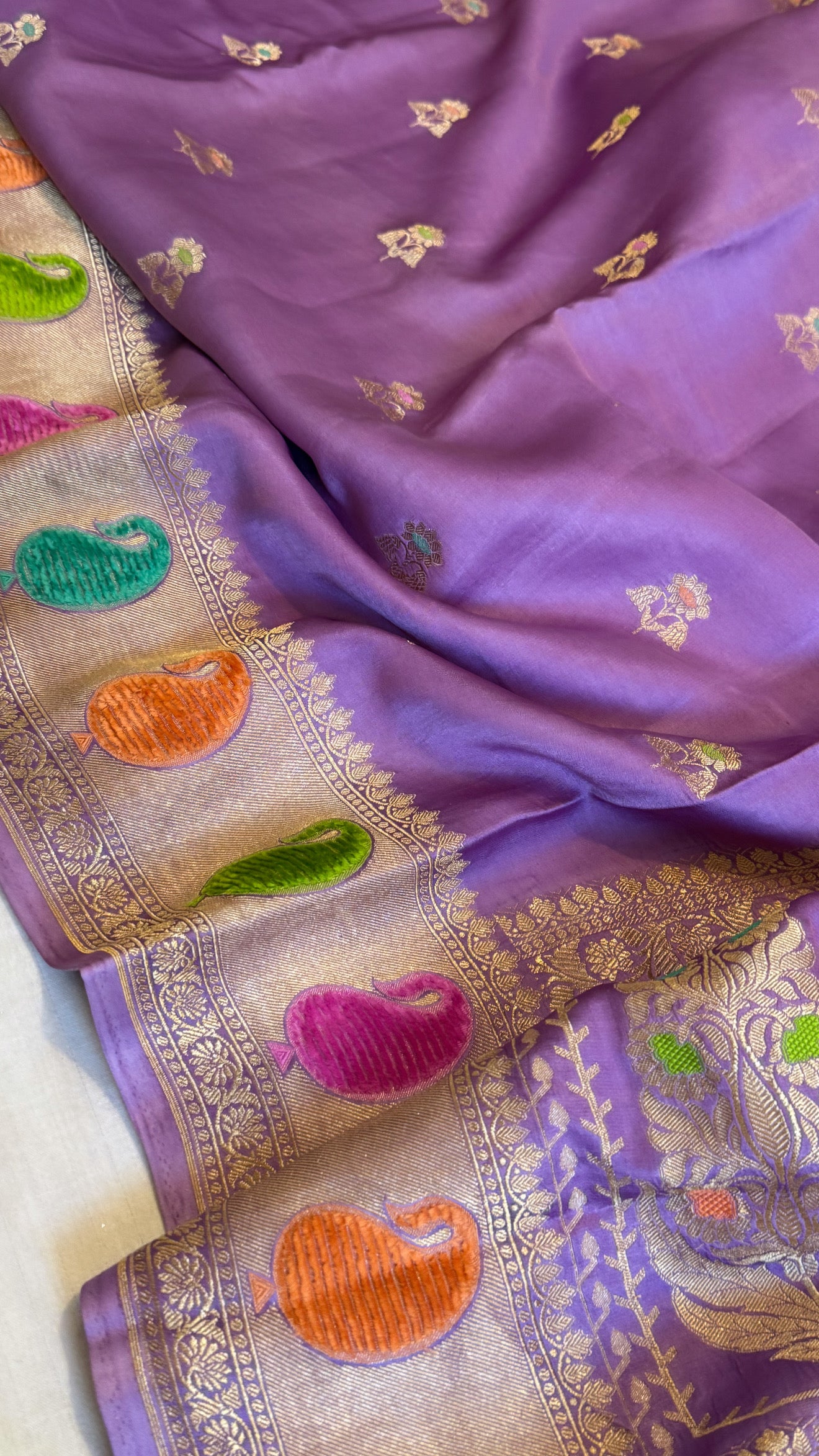 Soft lavender banarasi mashru silk velvet buti kadhwa weaving saree