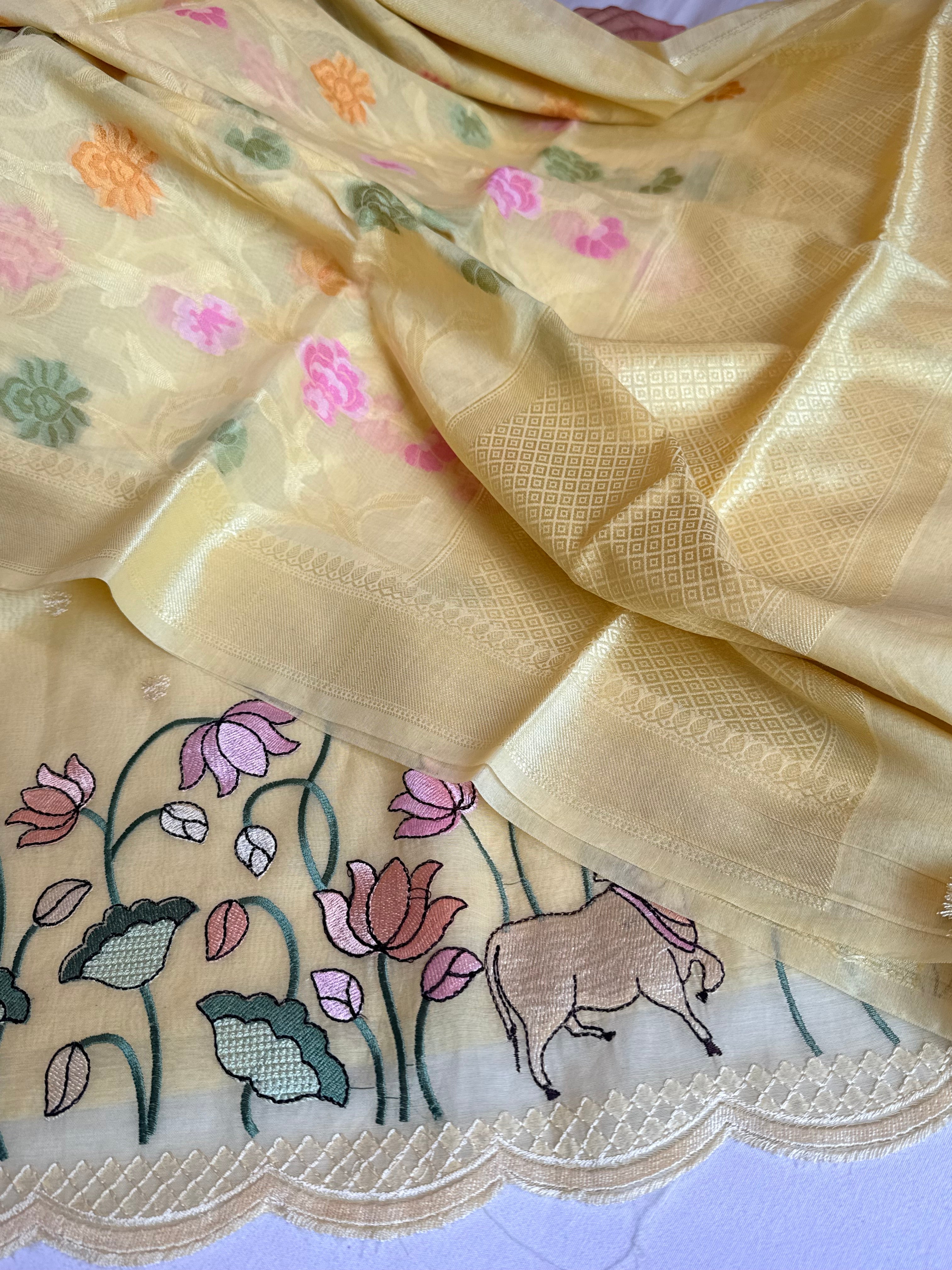 BELOW 8K - Lime shade mul cotton silk resham work banarasi suit set