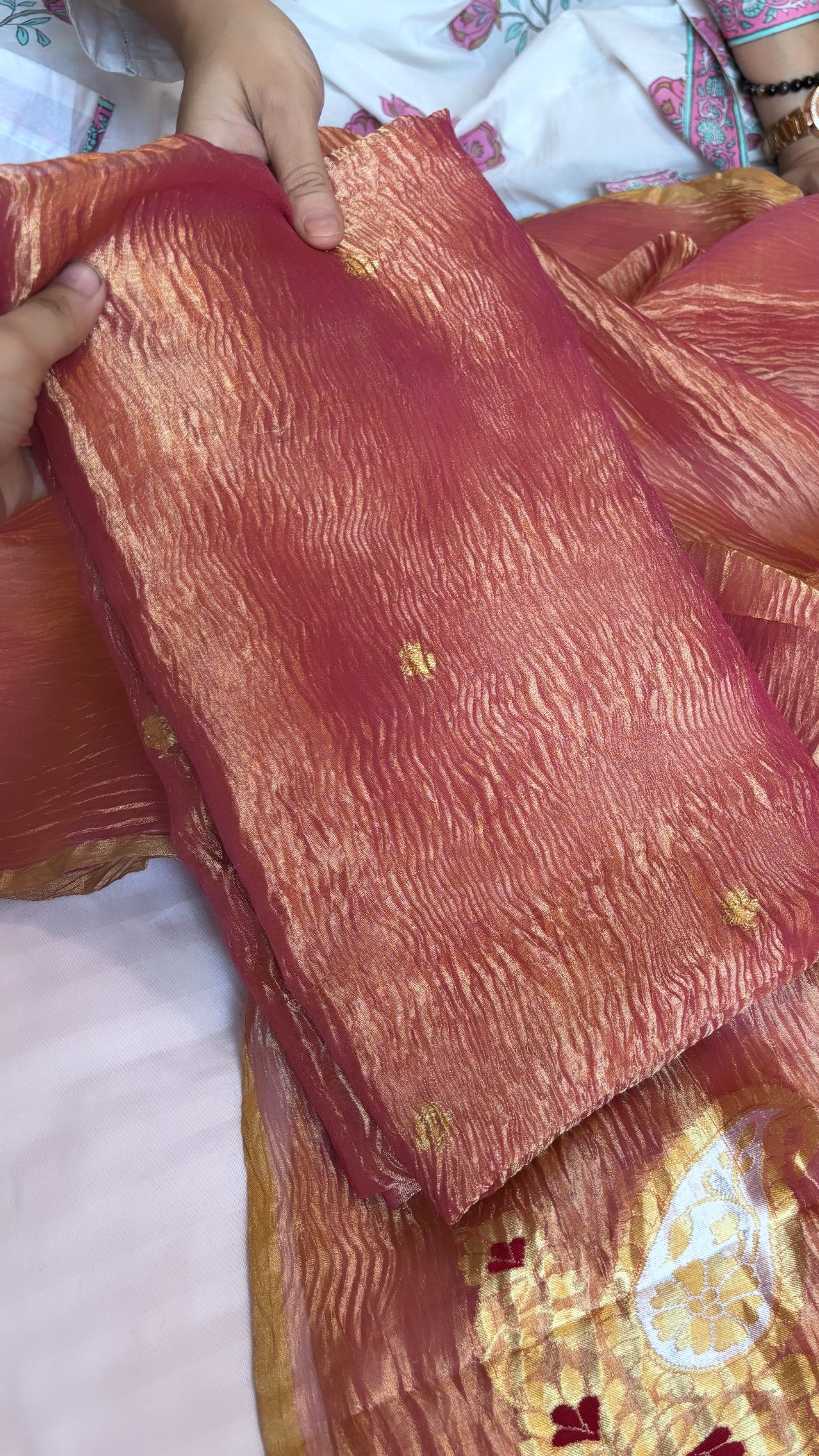 Pure banarasi peachish- pink crushed tiisue silk kadhwa sona rupa meenedar buti three piece suit set