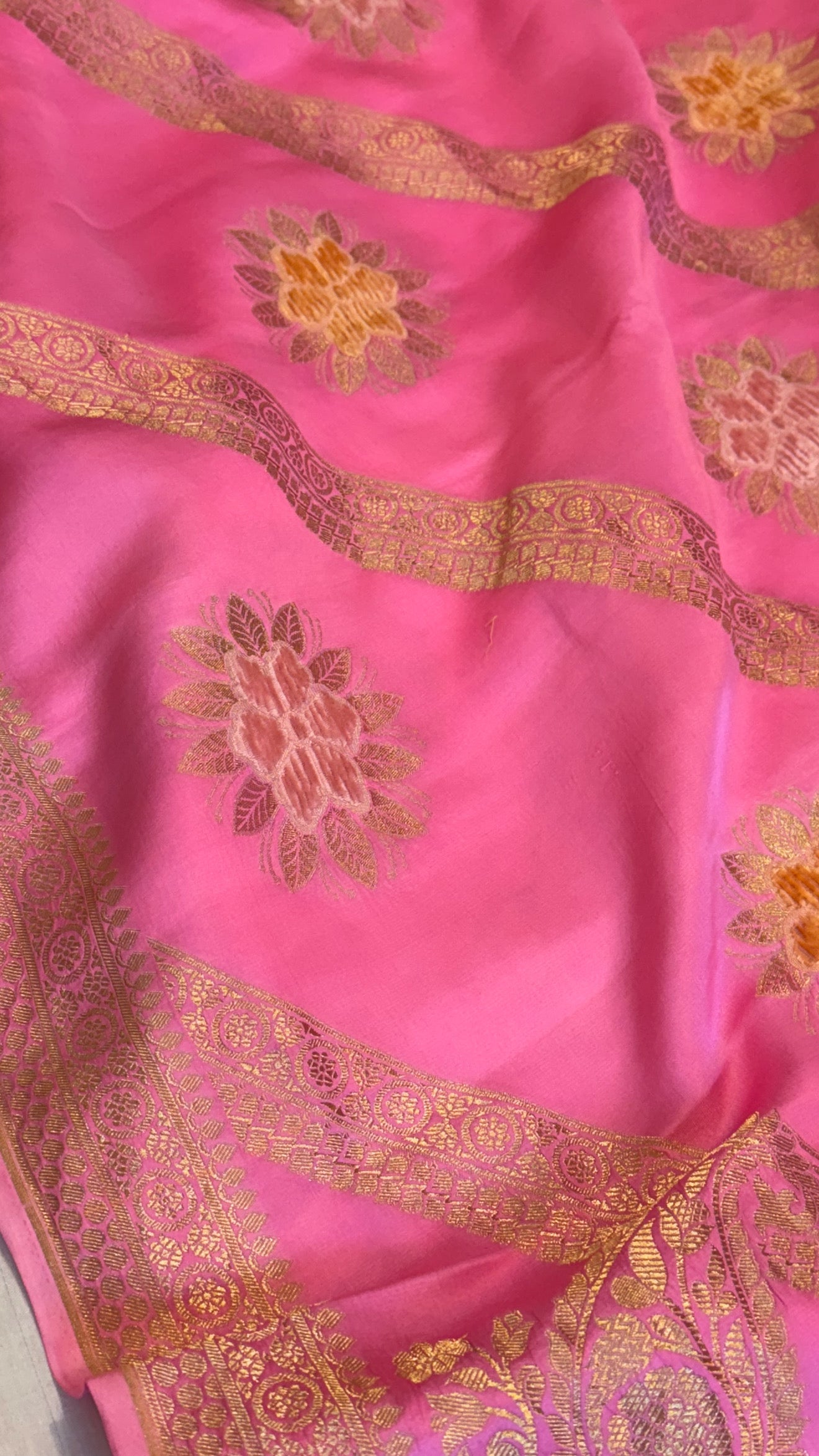 Neonish pink banarasi mashru silk velvet buti kadhwa weaving saree