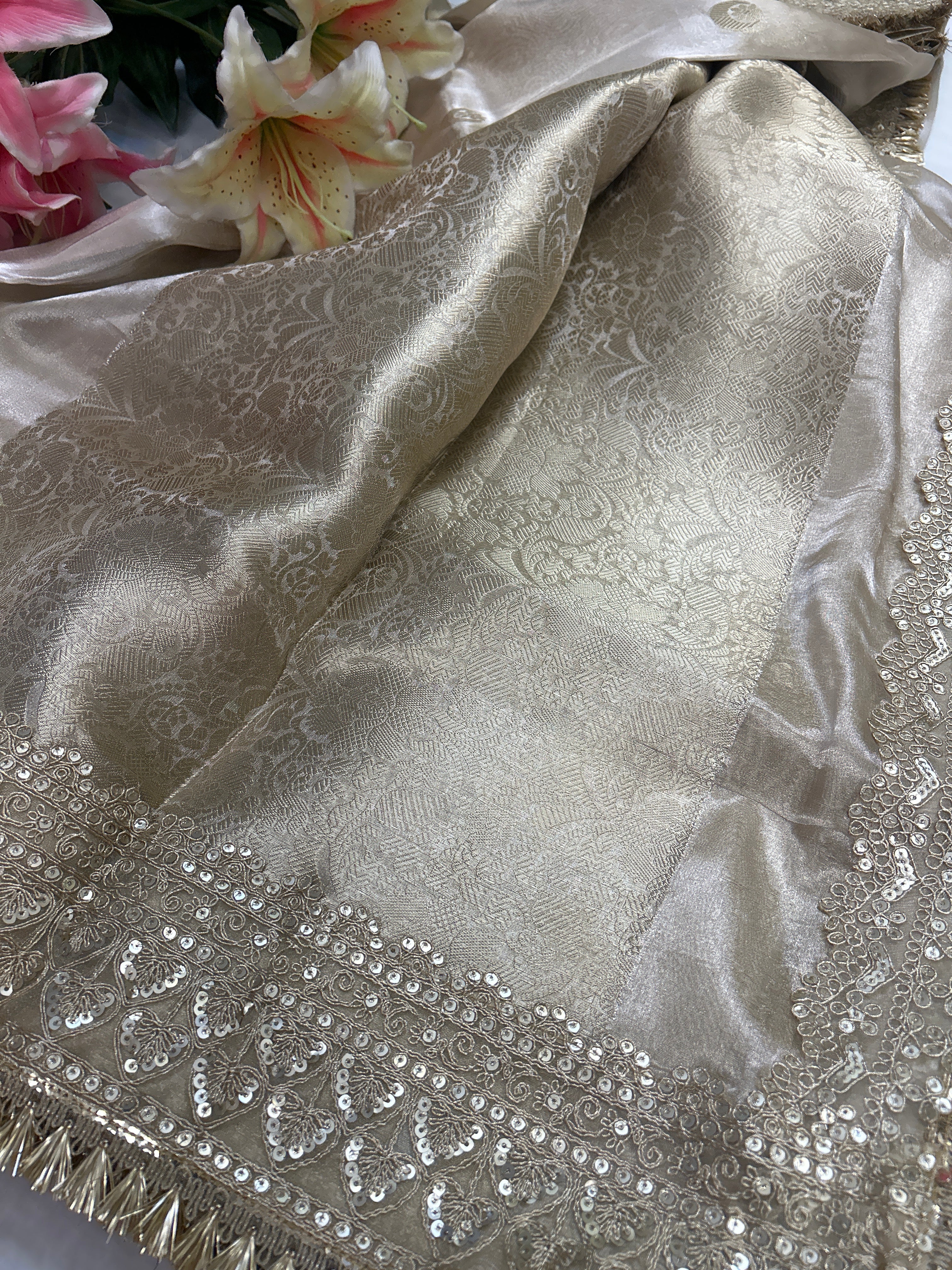 Tissue silk silver tone chand buta saree