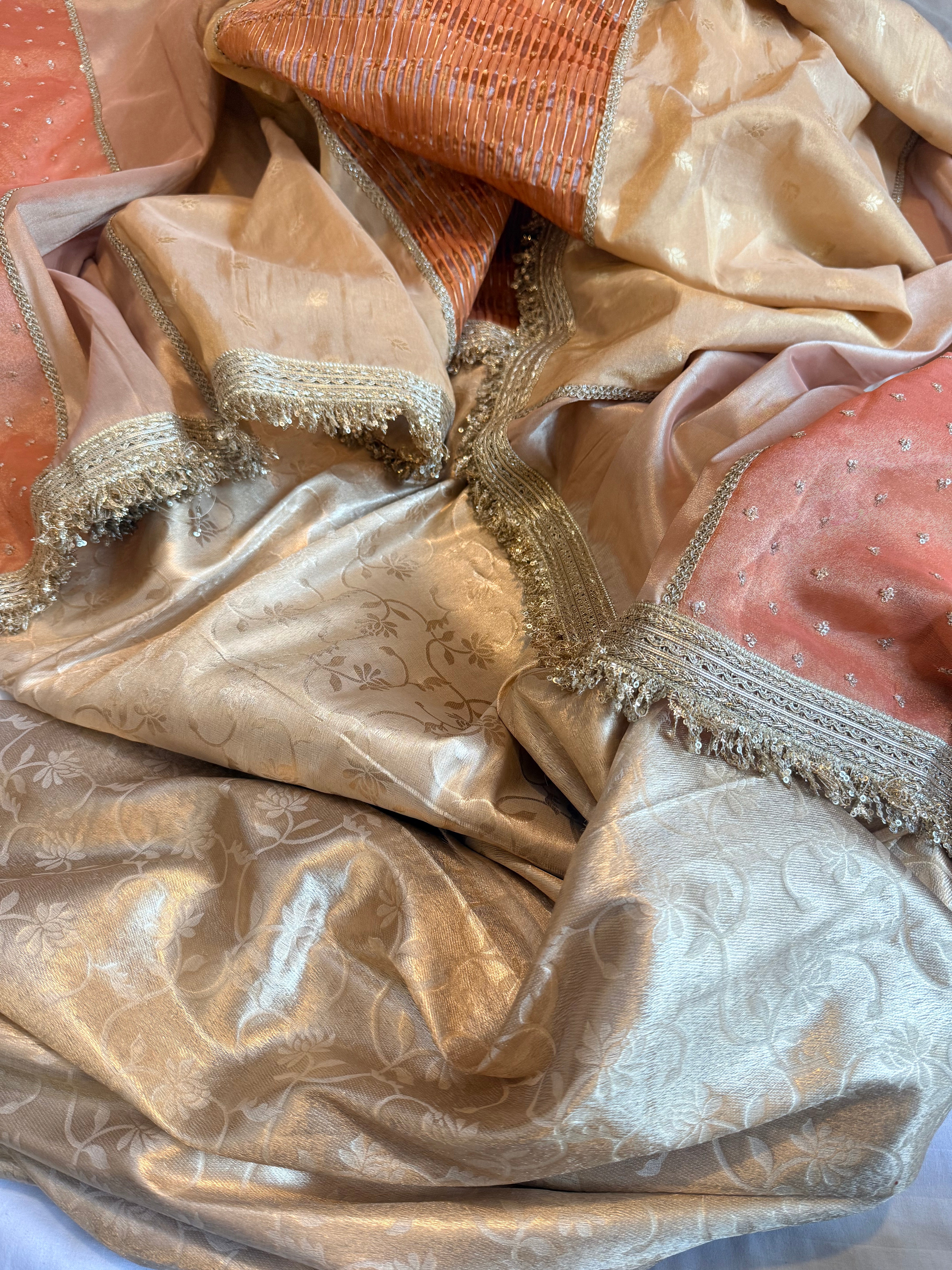Golden shades pakistani tukdi tissue duppata paired with jaalwork tissue kurta