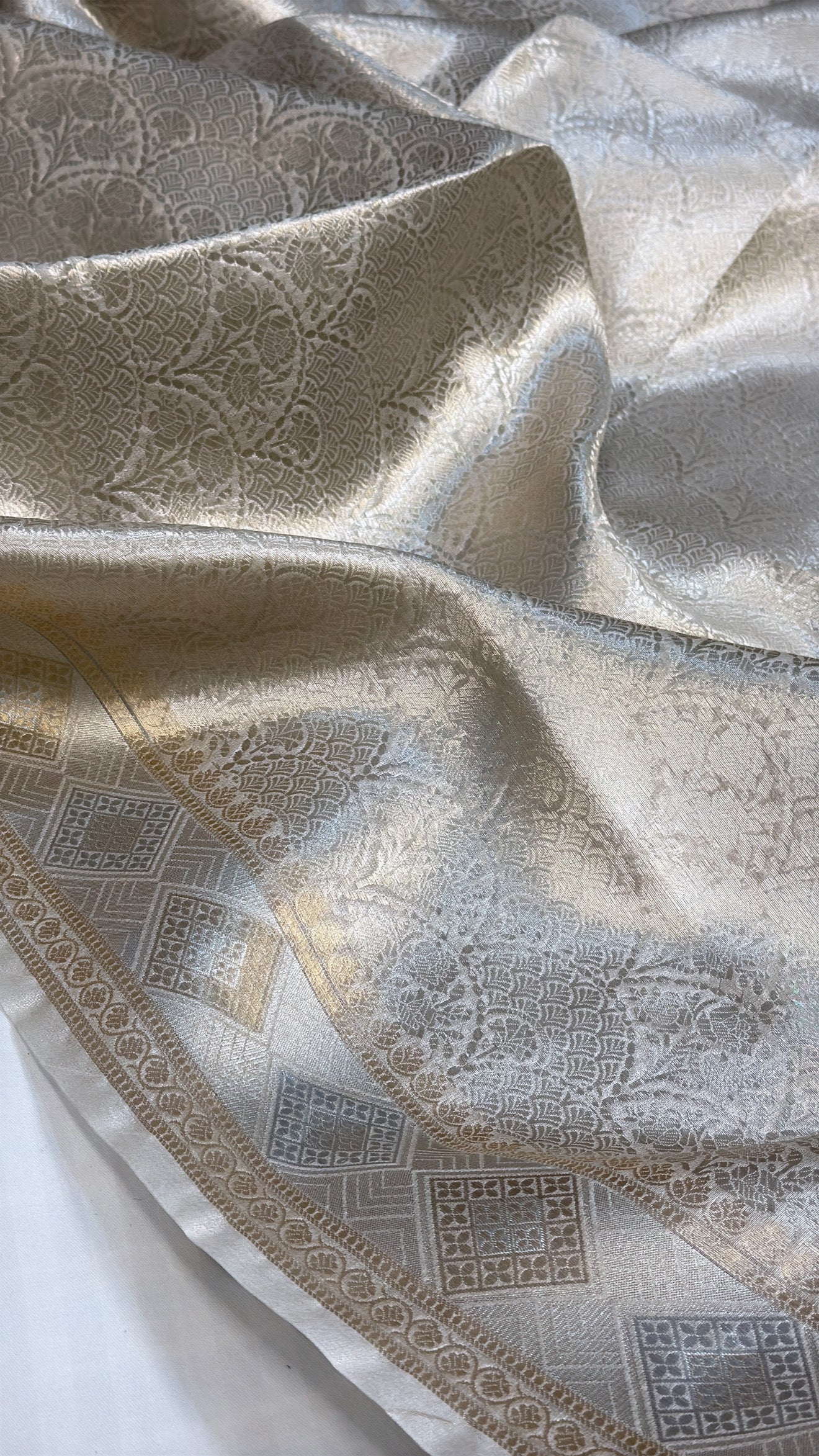 Liquid gold water zari tissue brocade kadhwa saree