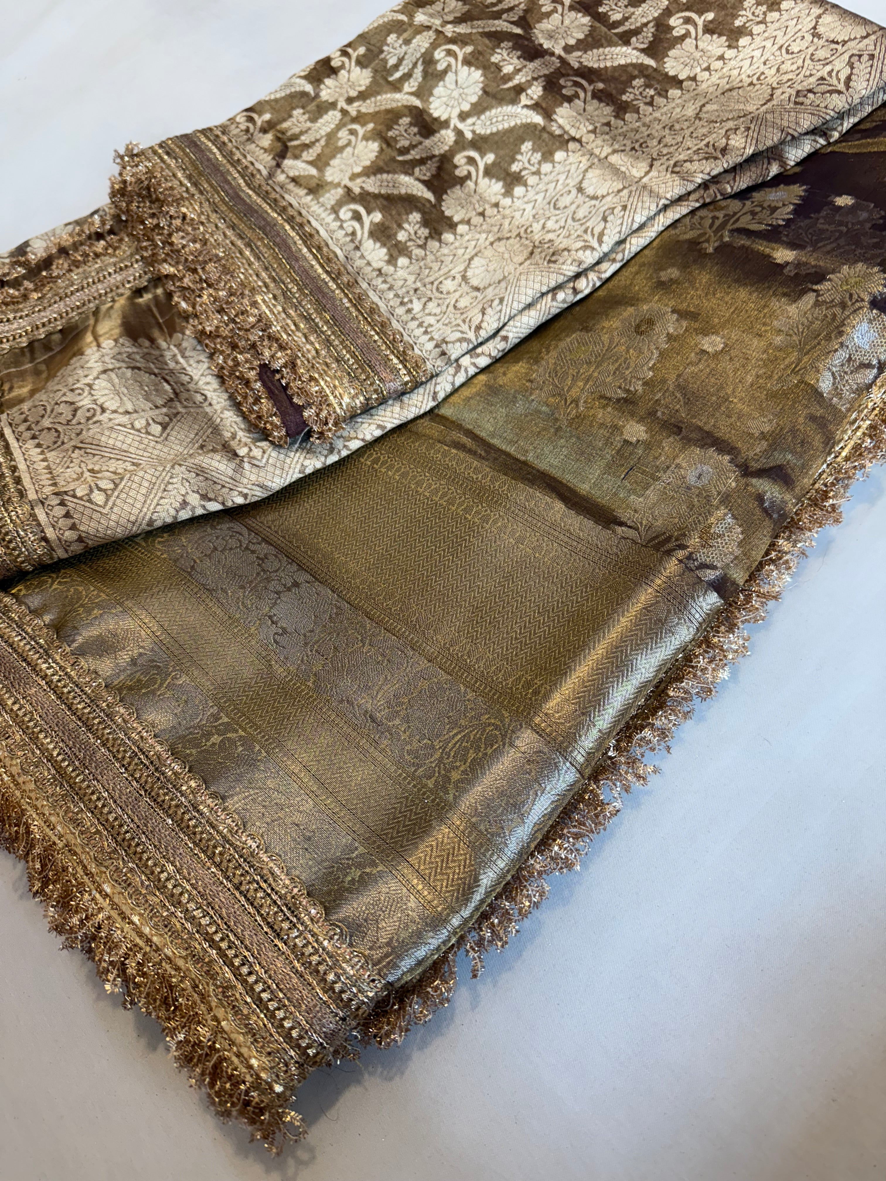 Maharani antique gold saree duppata set