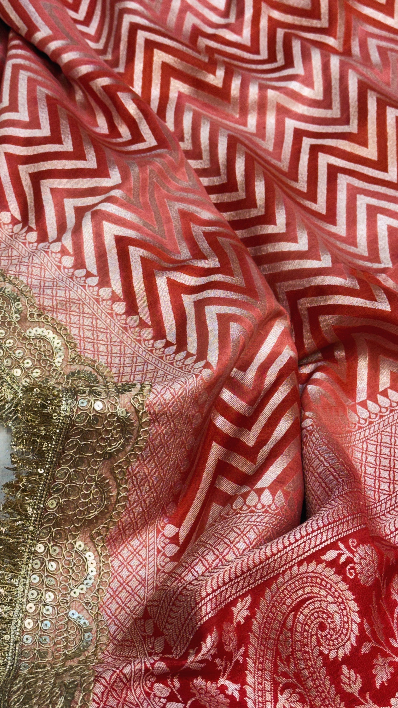 Rangkaat dye gajri red silver zari chevron weaving kadhwa moonga silk saree