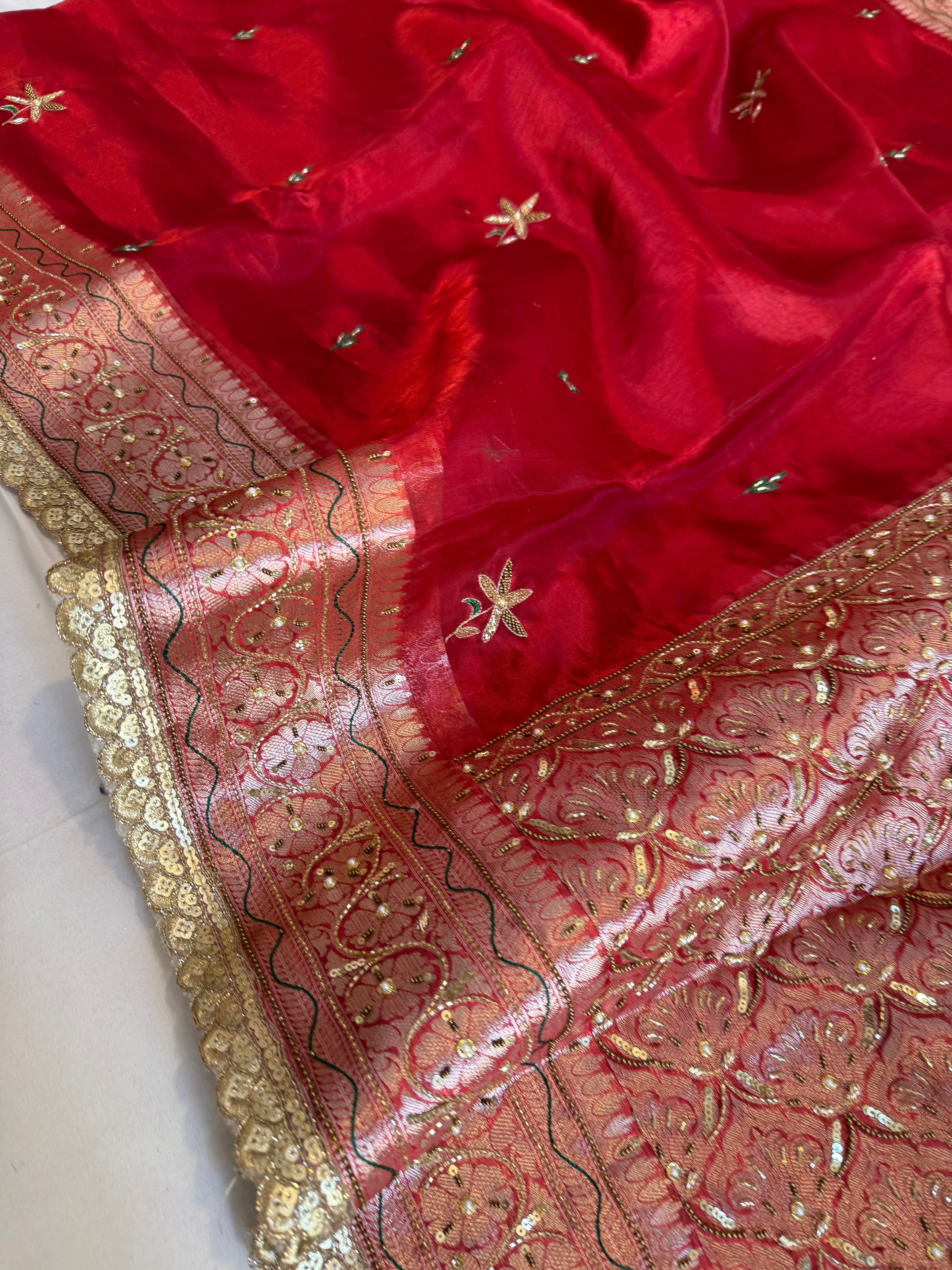 ✨गुलाबी और लाल साड़ी edit✨ ( Red shade)