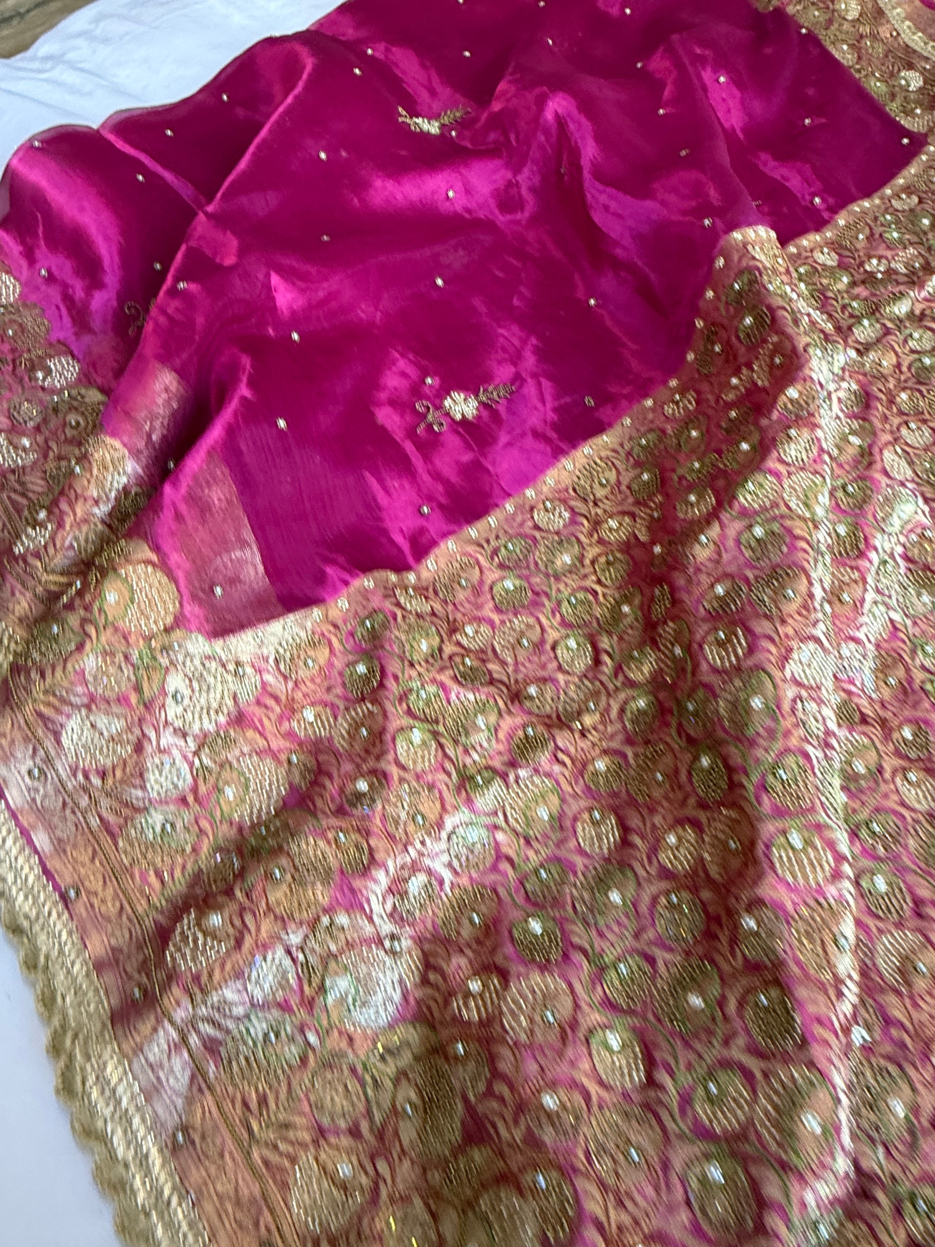 ✨गुलाबी और लाल साड़ी edit✨ (Rani shade)