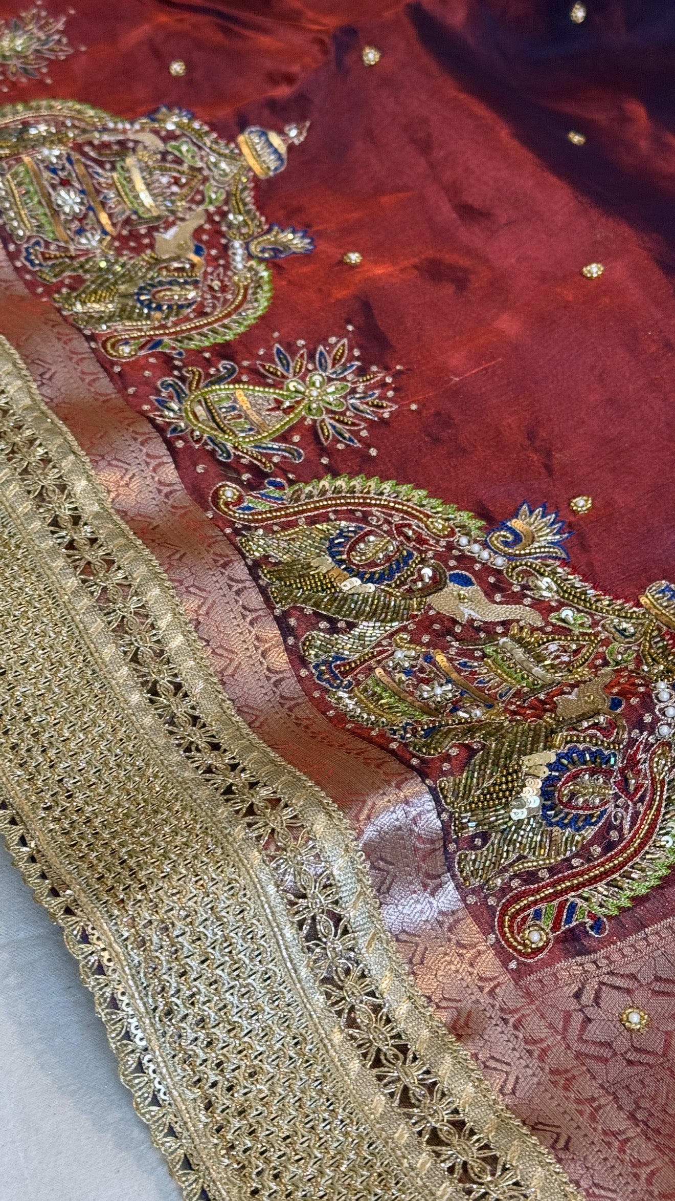 Hathi , ghoda aur palki wali saree - Husn tissue silk hand embroidered saree