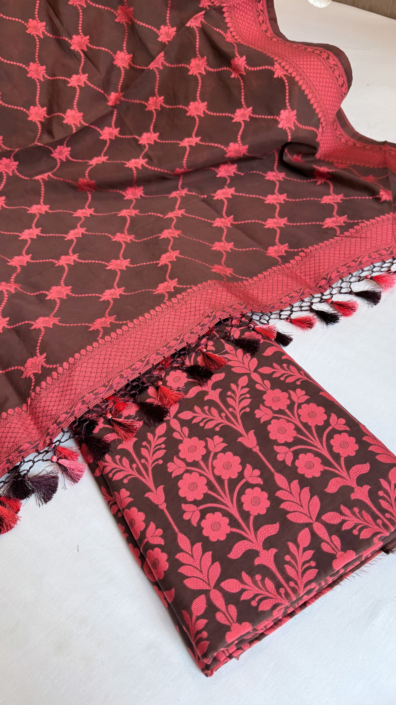 Banarasi cotton resham meenakari suit sey