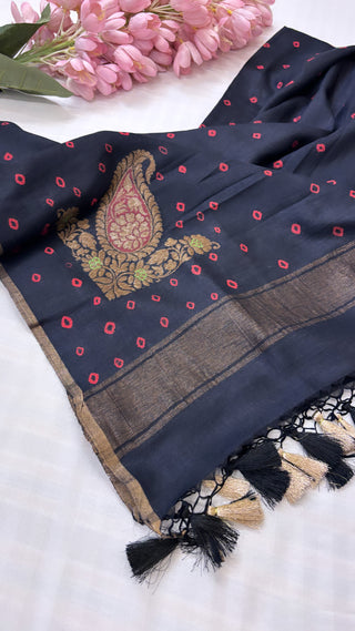 Moonga silk dusty black meenedar duppata