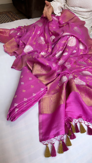 Hot pink moonga silk jungla sona rupa suit set