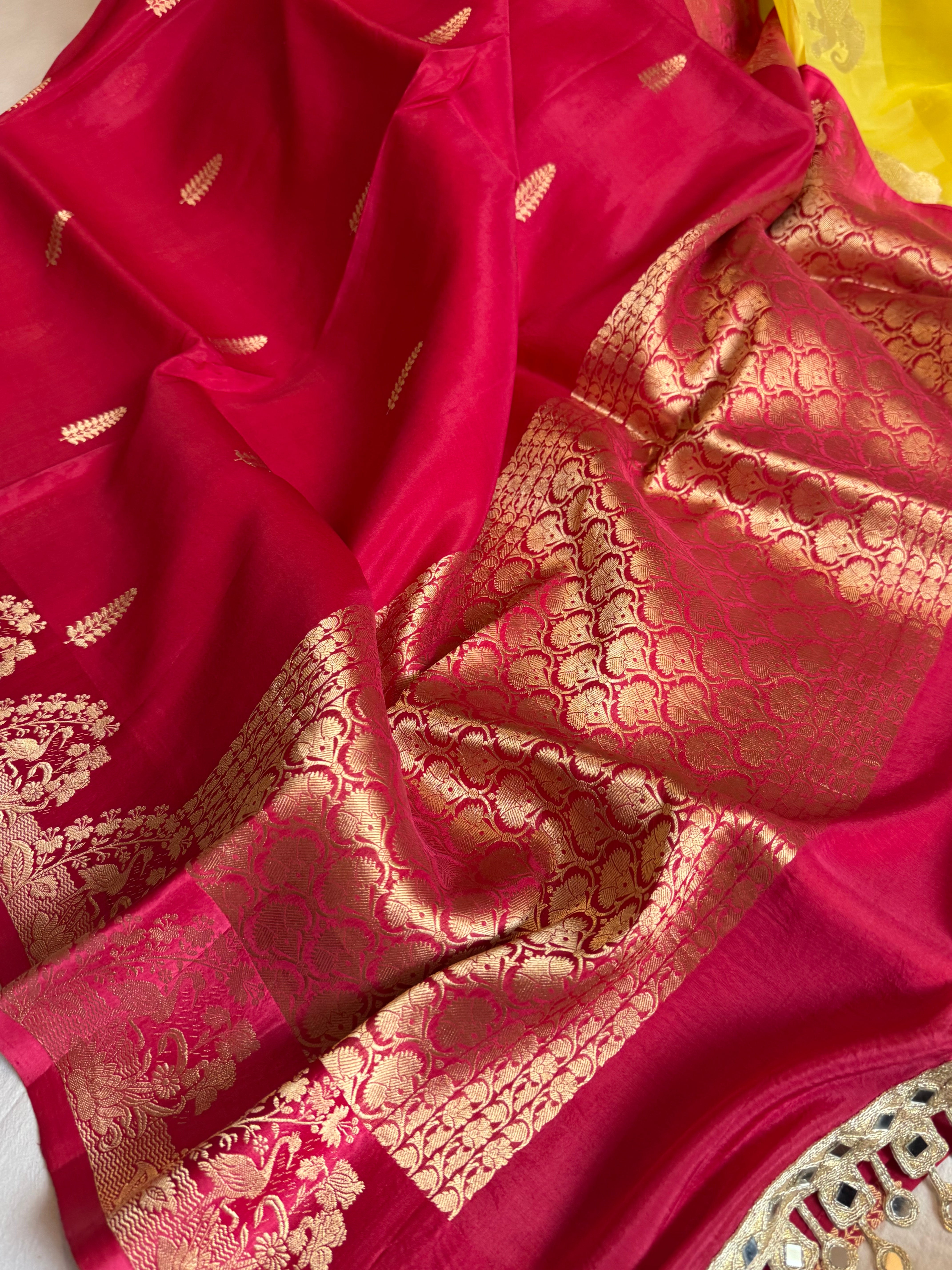 Rani pink banarasi kora silk hand embroidered kadhwa saree