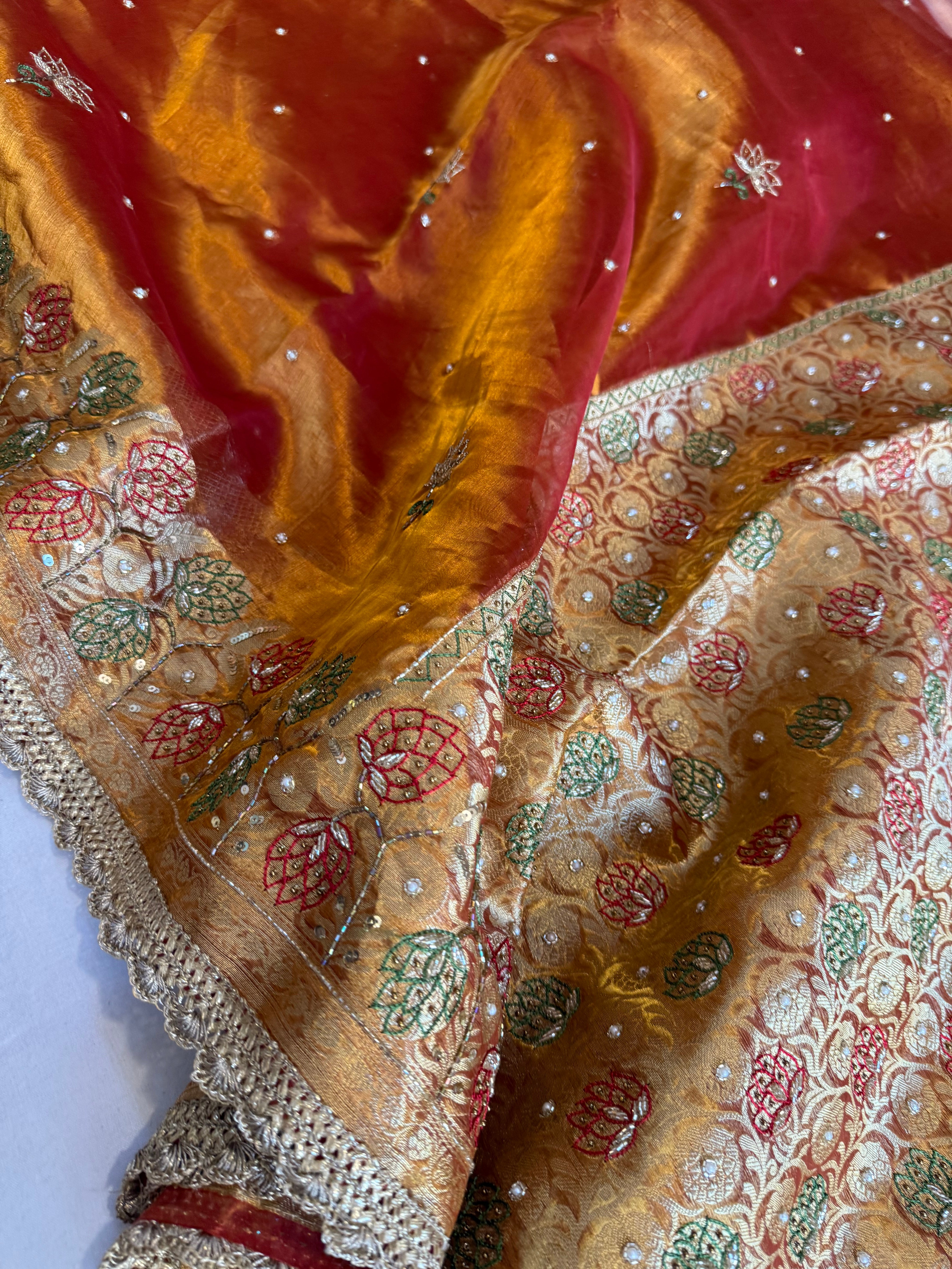 ✨गुलाबी और लाल साड़ी edit✨ ( rustic shade)