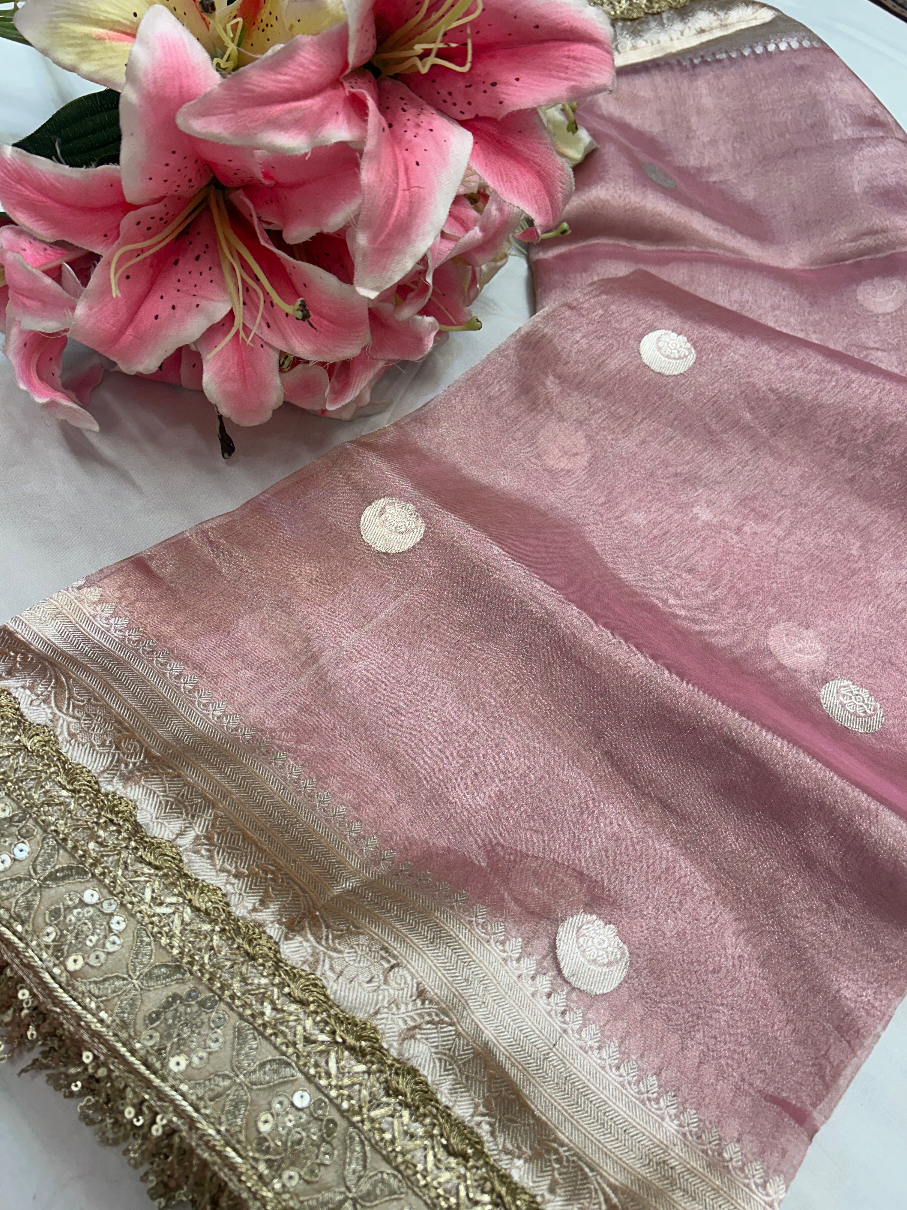 Tissue silk contrast border chand buta saree