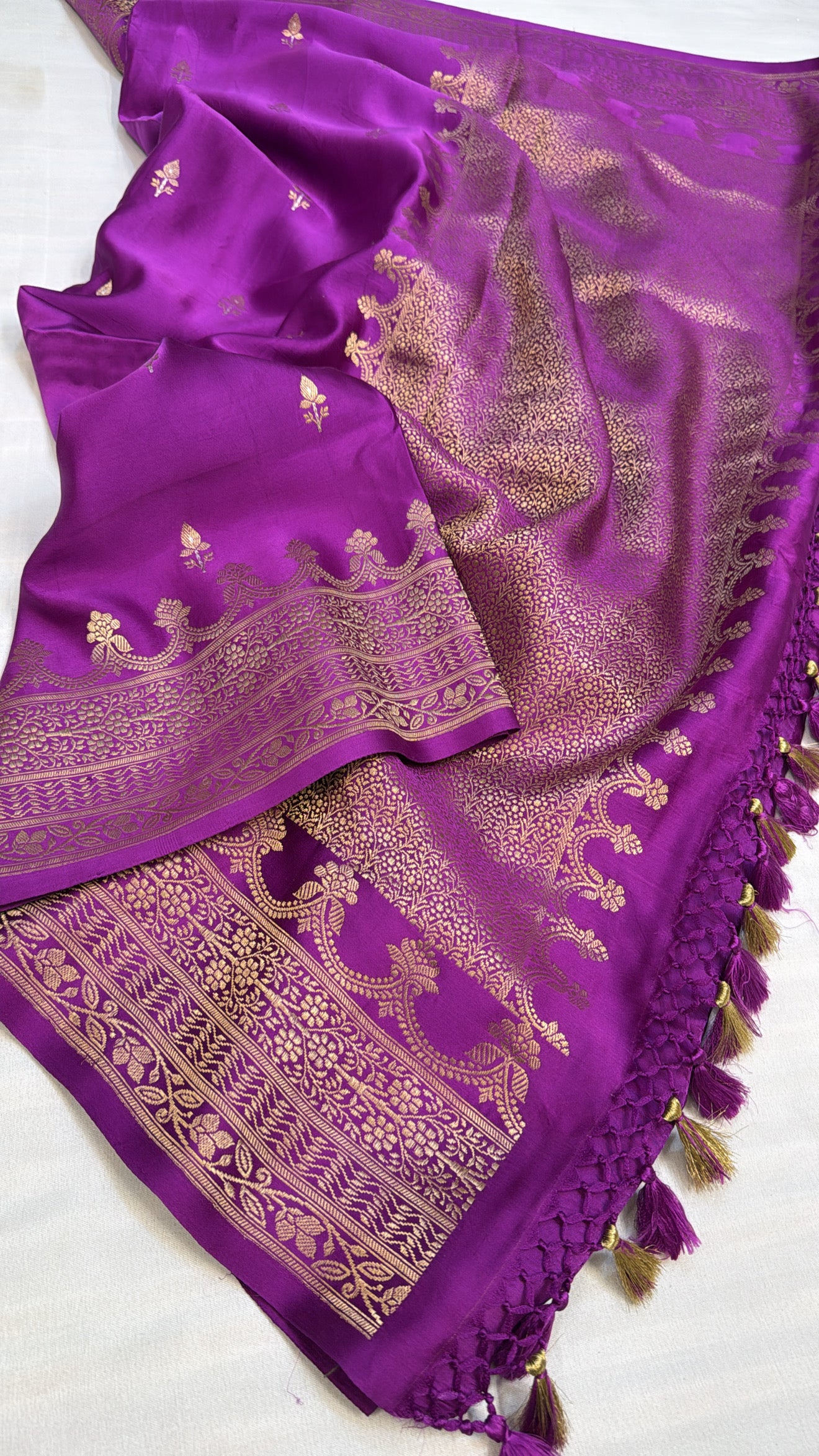Mashru satin silk magenta purple shade banarasi saree