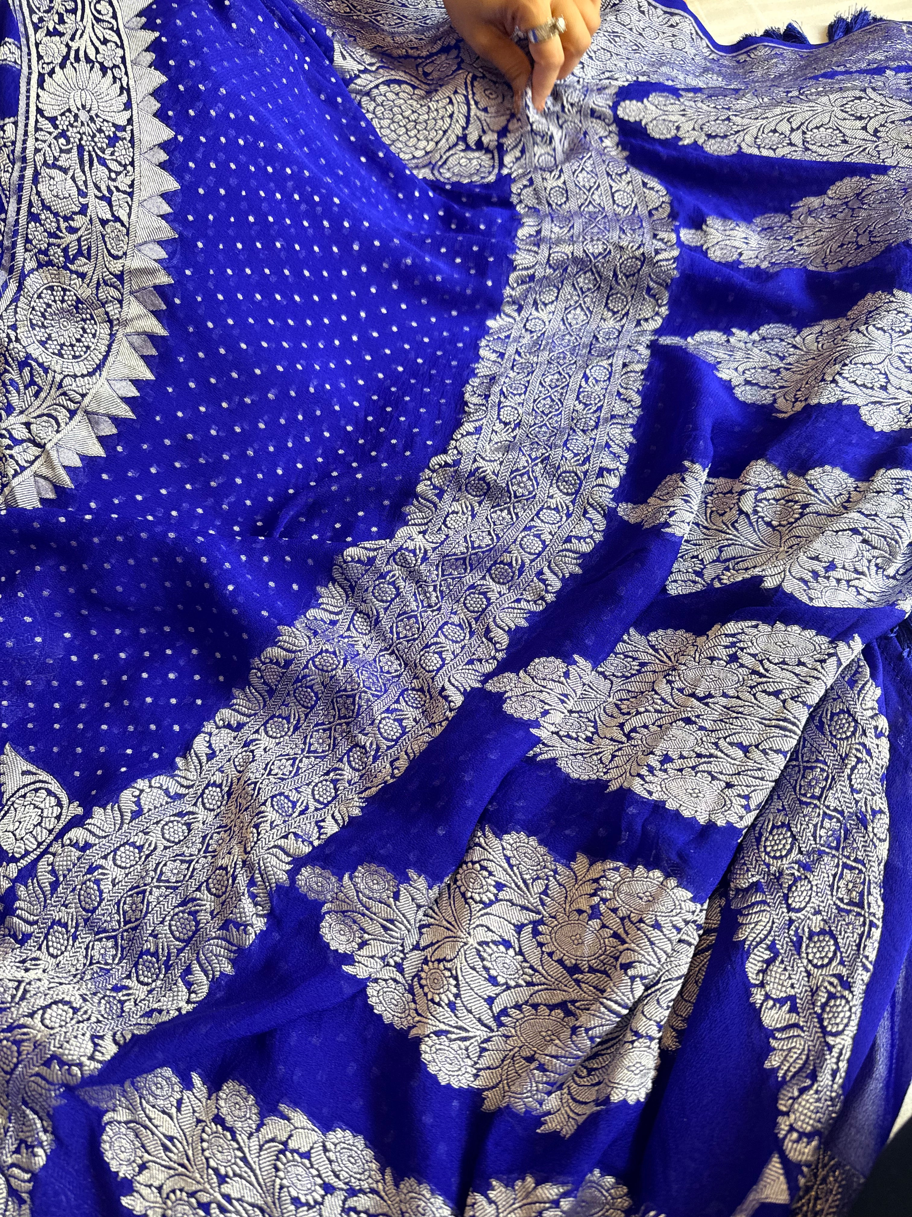 Fusion edit - Banarasi gorgette velvet meenakari kadhwa saree