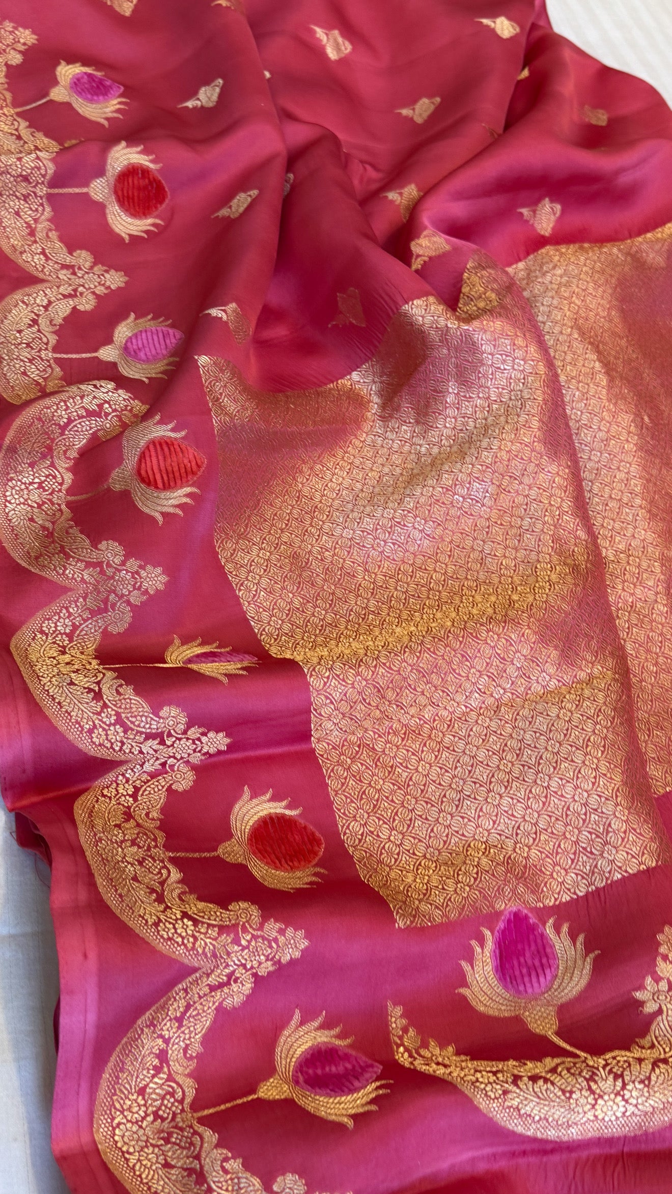 Gajri pink banarasi mashru silk velvet buti kadhwa weaving saree