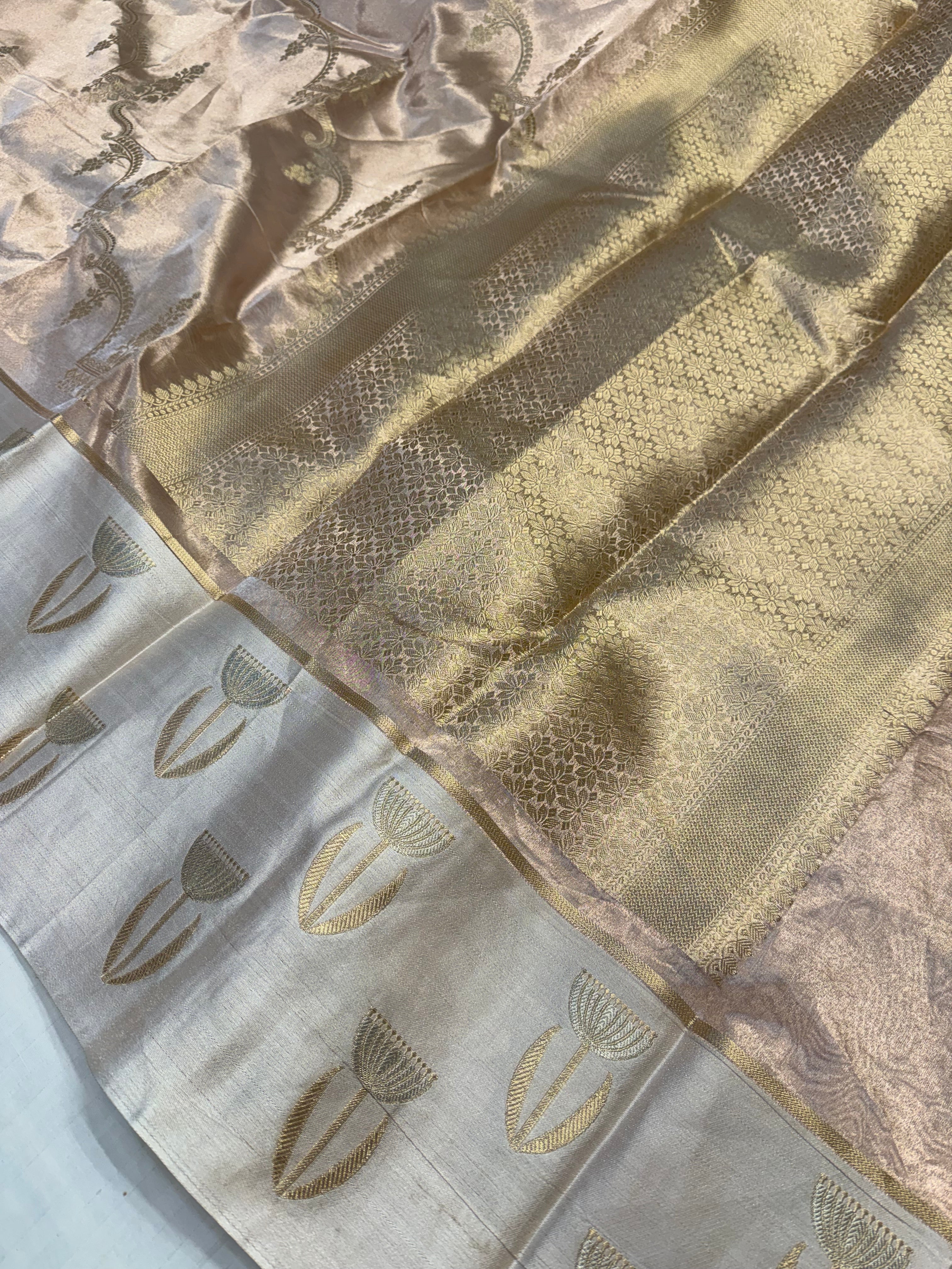 Kanjivaram tissue paithani border kadhwa sona rupa saree