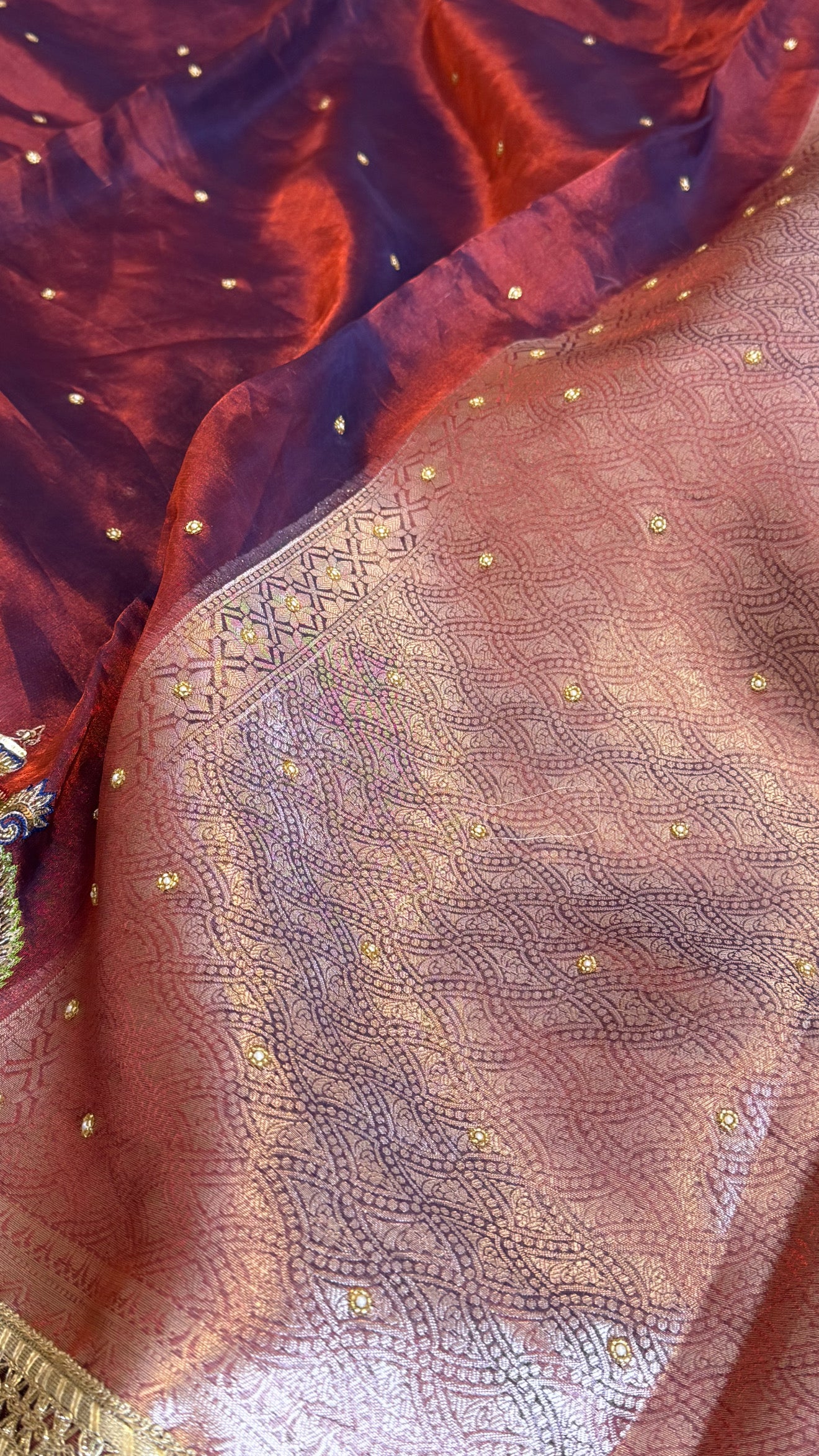 Hathi , ghoda aur palki wali saree - Husn tissue silk hand embroidered saree