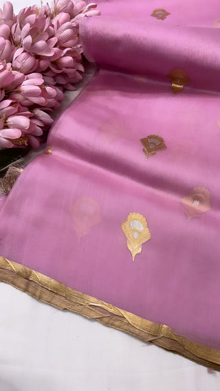 Pure banarasi blush pink kora silk kadhwa saree with kadhwa handwoven buti