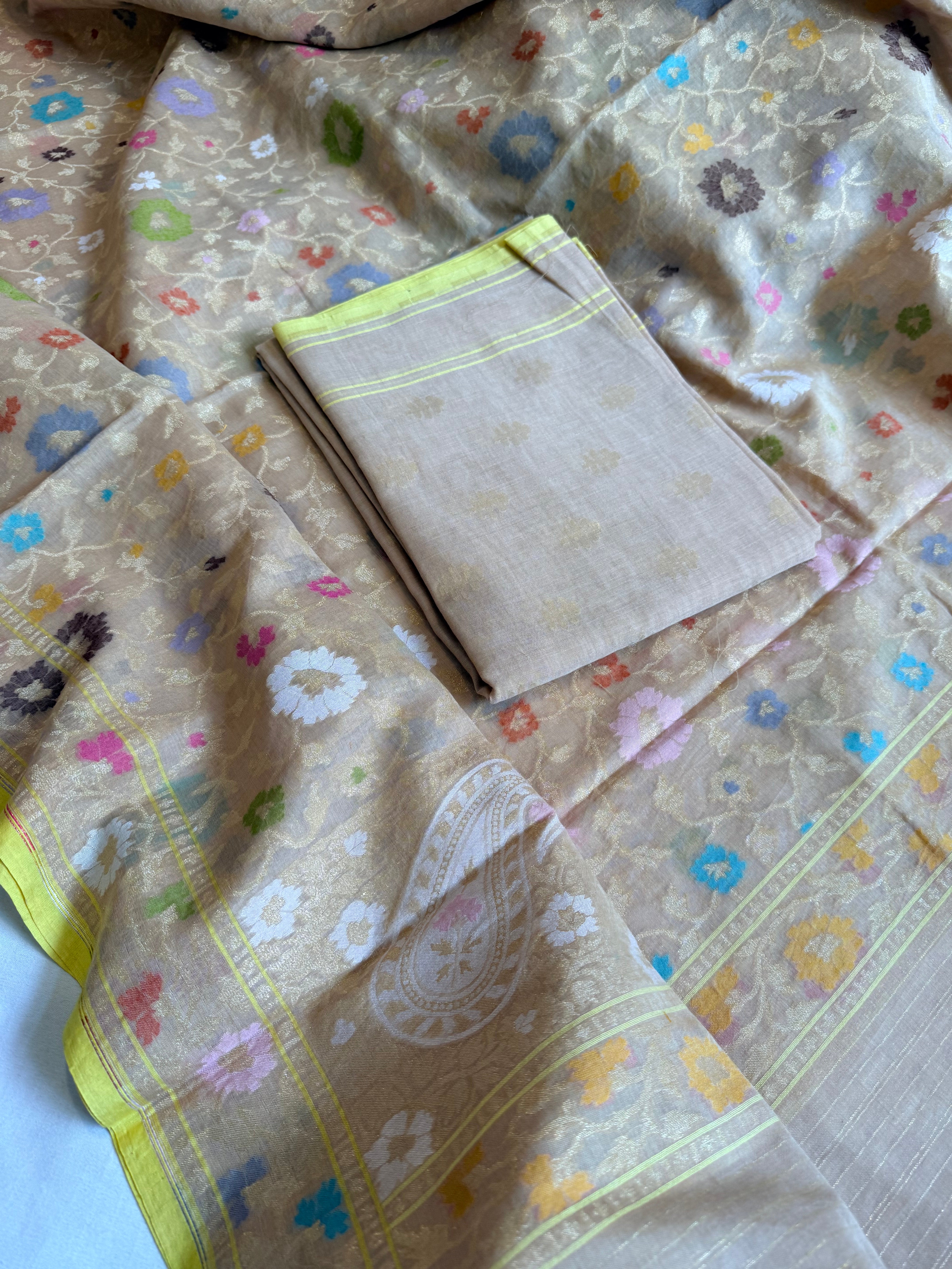Banarasi iktara jamdani beige sona rupa kadhwa suit set