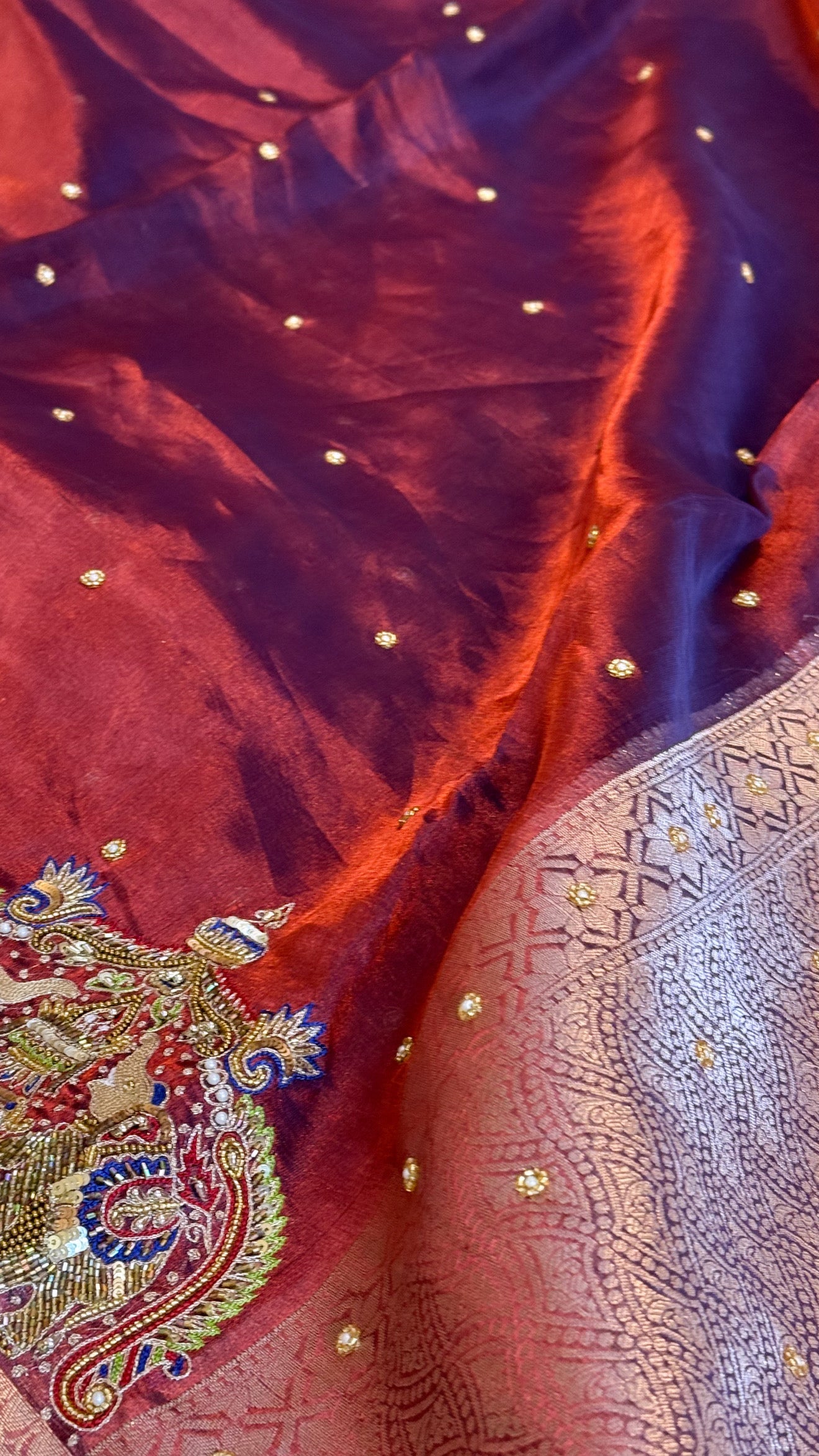 Hathi , ghoda aur palki wali saree - Husn tissue silk hand embroidered saree