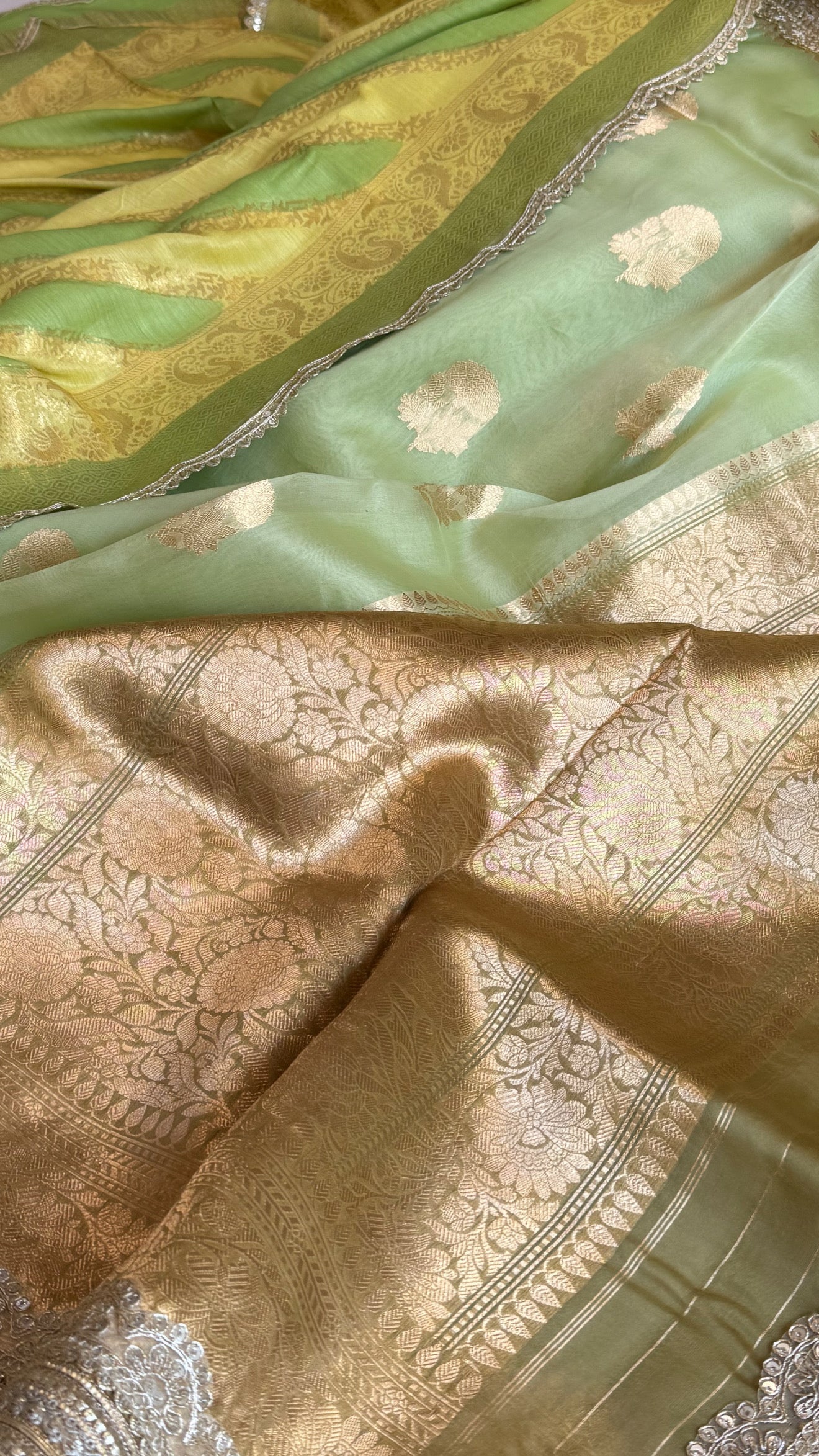 Kora silk chap dye contrast border kadhwa saree paired with moonga silk duppata sets